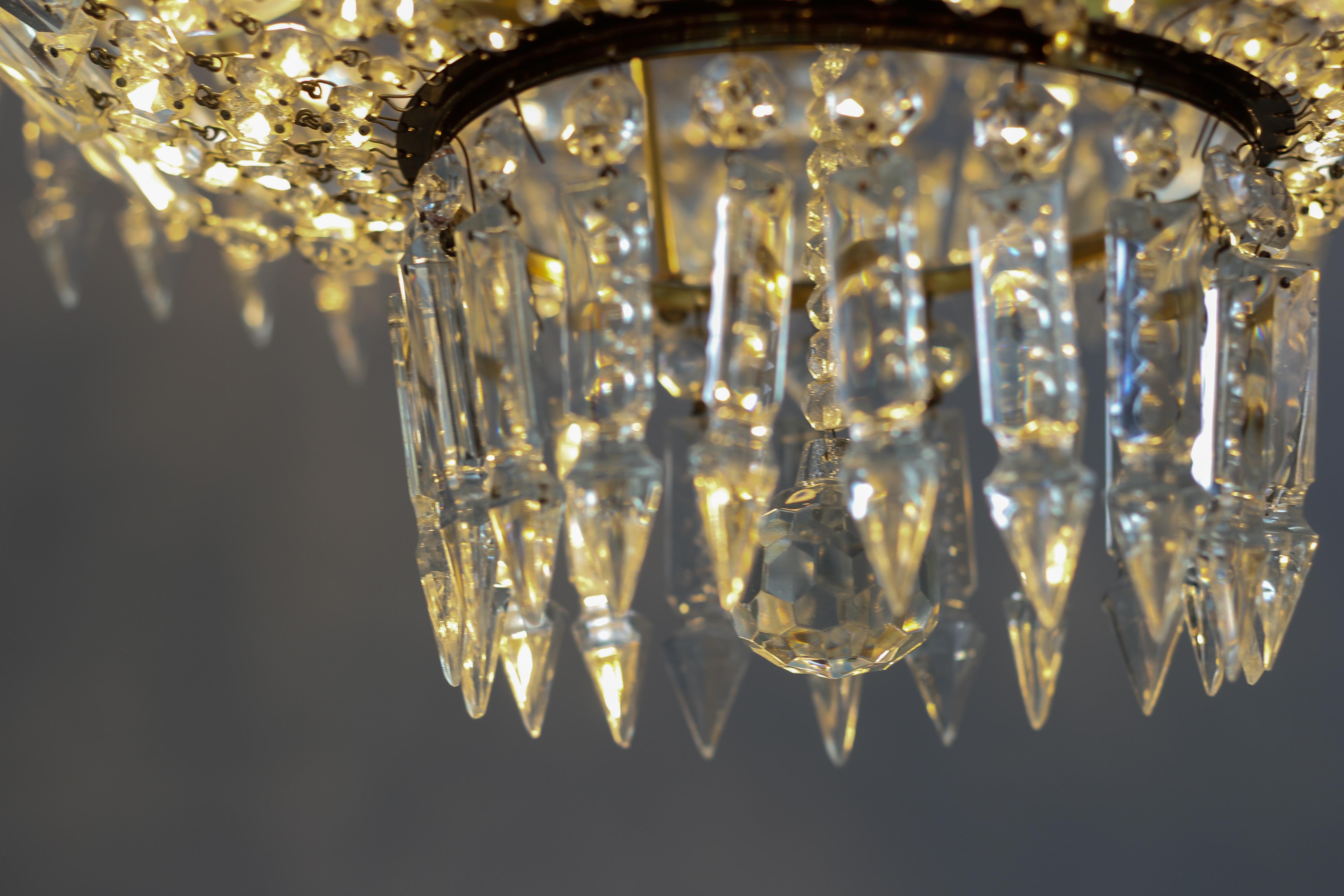 Art Deco Style Crystal Glass and Brass Nine-Light Basket Chandelier For Sale 8