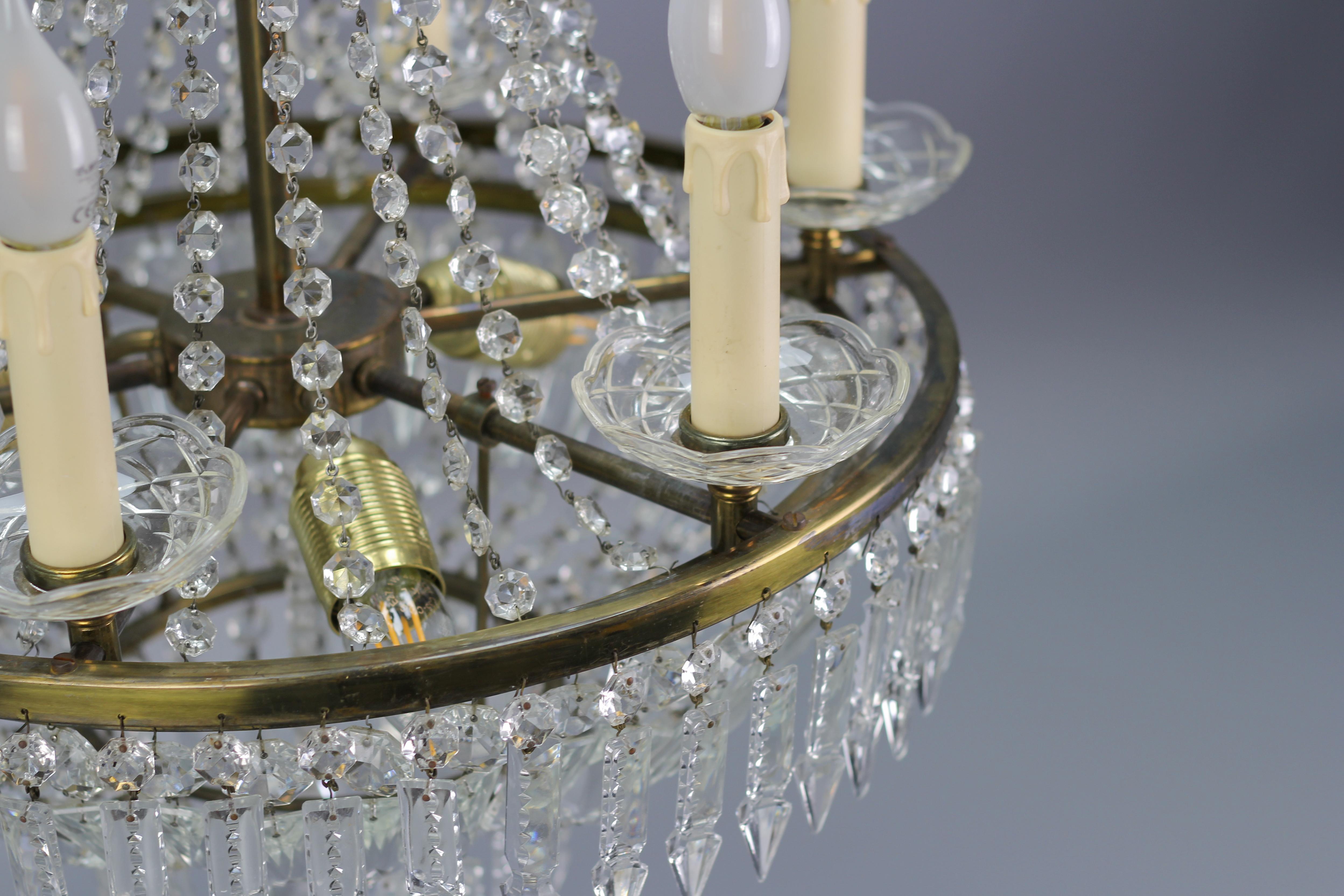 Art Deco Style Crystal Glass and Brass Nine-Light Basket Chandelier For Sale 1