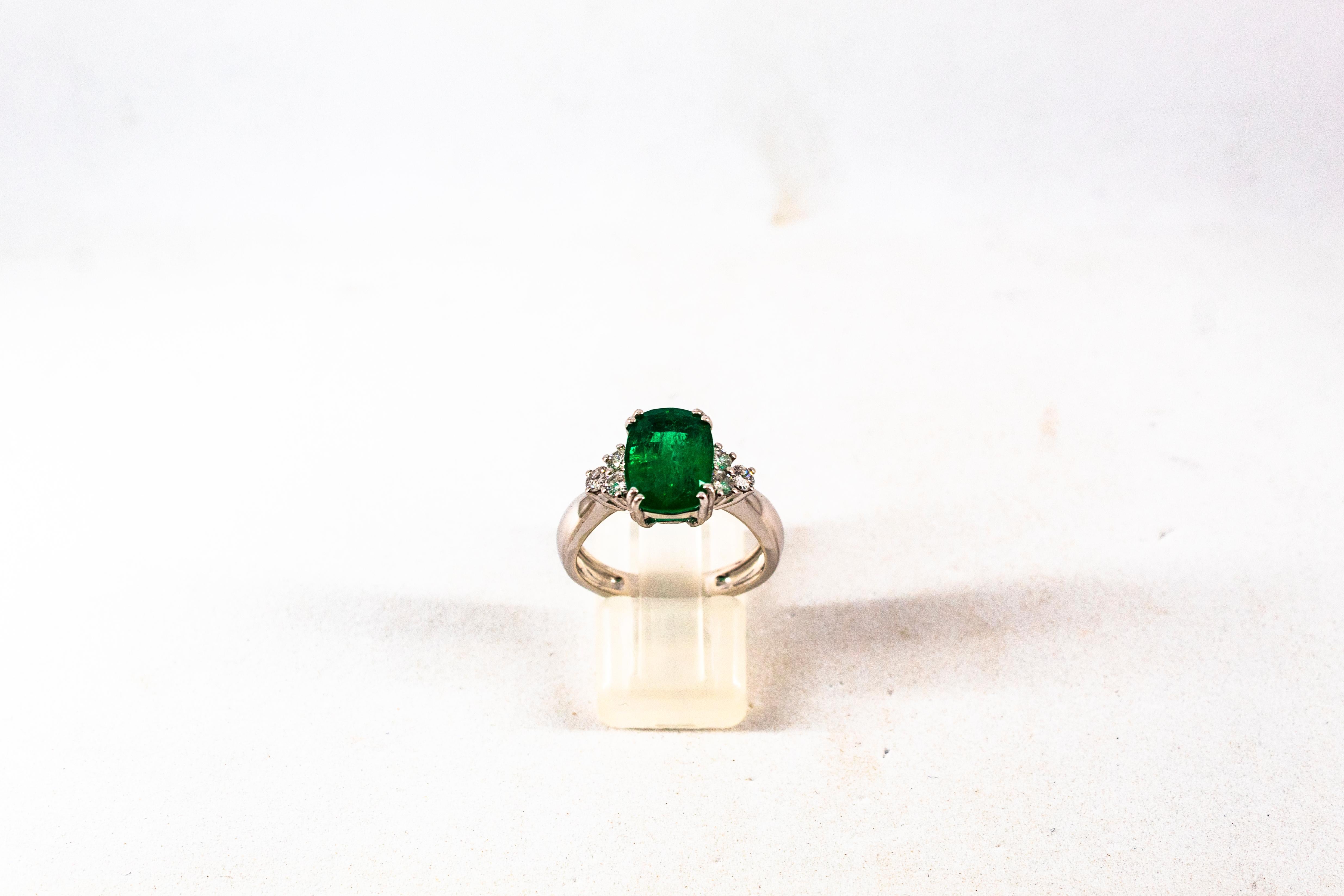 Art Deco Style Cushion Cut Emerald White Diamond White Gold Cocktail Ring In New Condition In Naples, IT