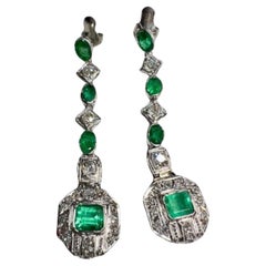Art Deco Style Diamond and Emerald Platinum 750 Earrings