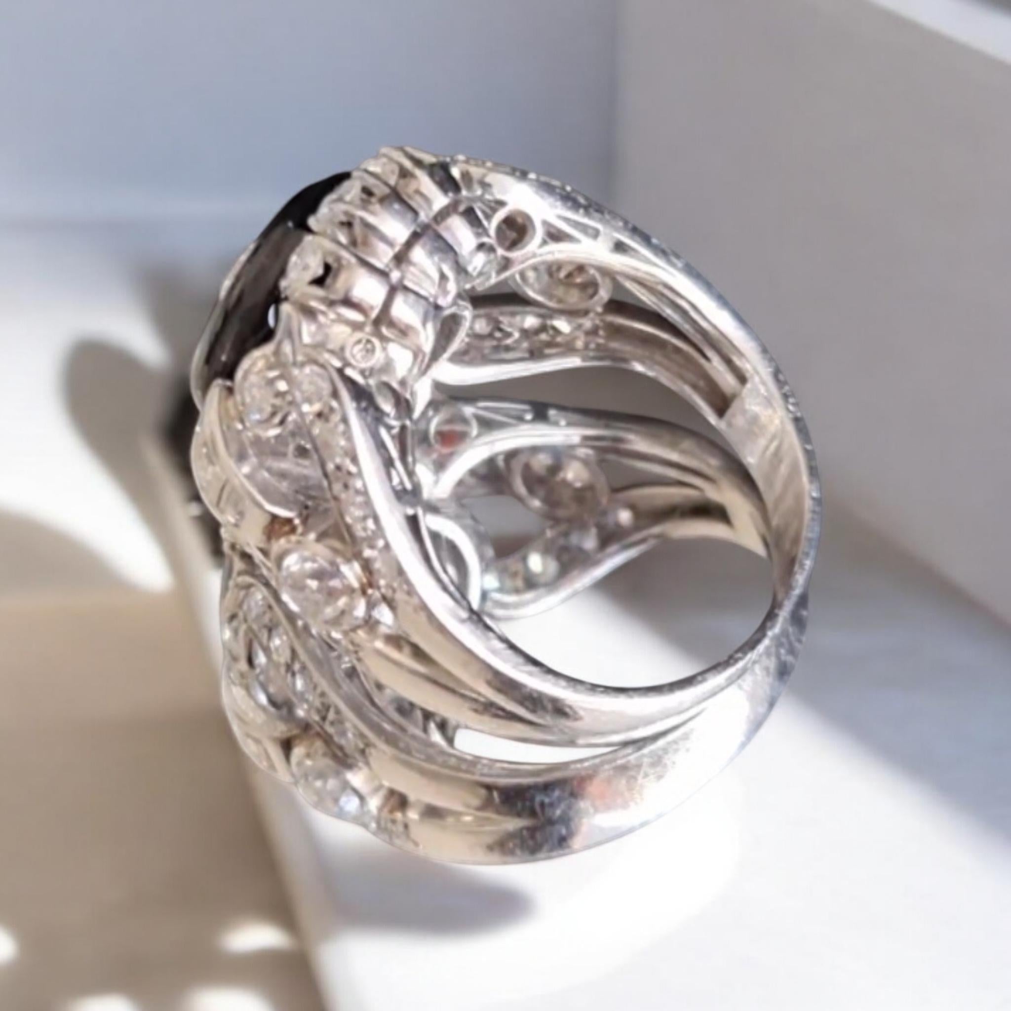 Anello in platino con diamanti e onice in stile Art Déco in vendita 1