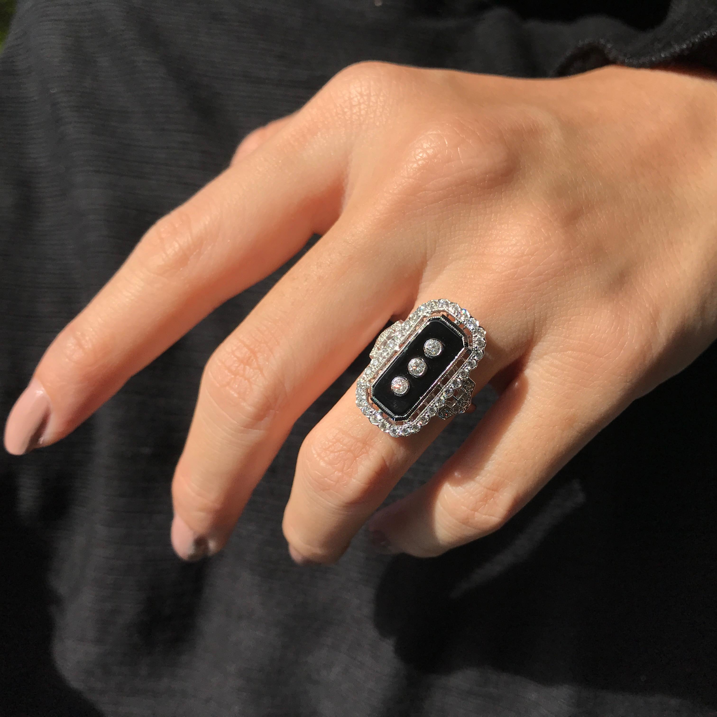 For Sale:  Art Deco Style Diamond and Onyx Ring in 18K White Gold 2