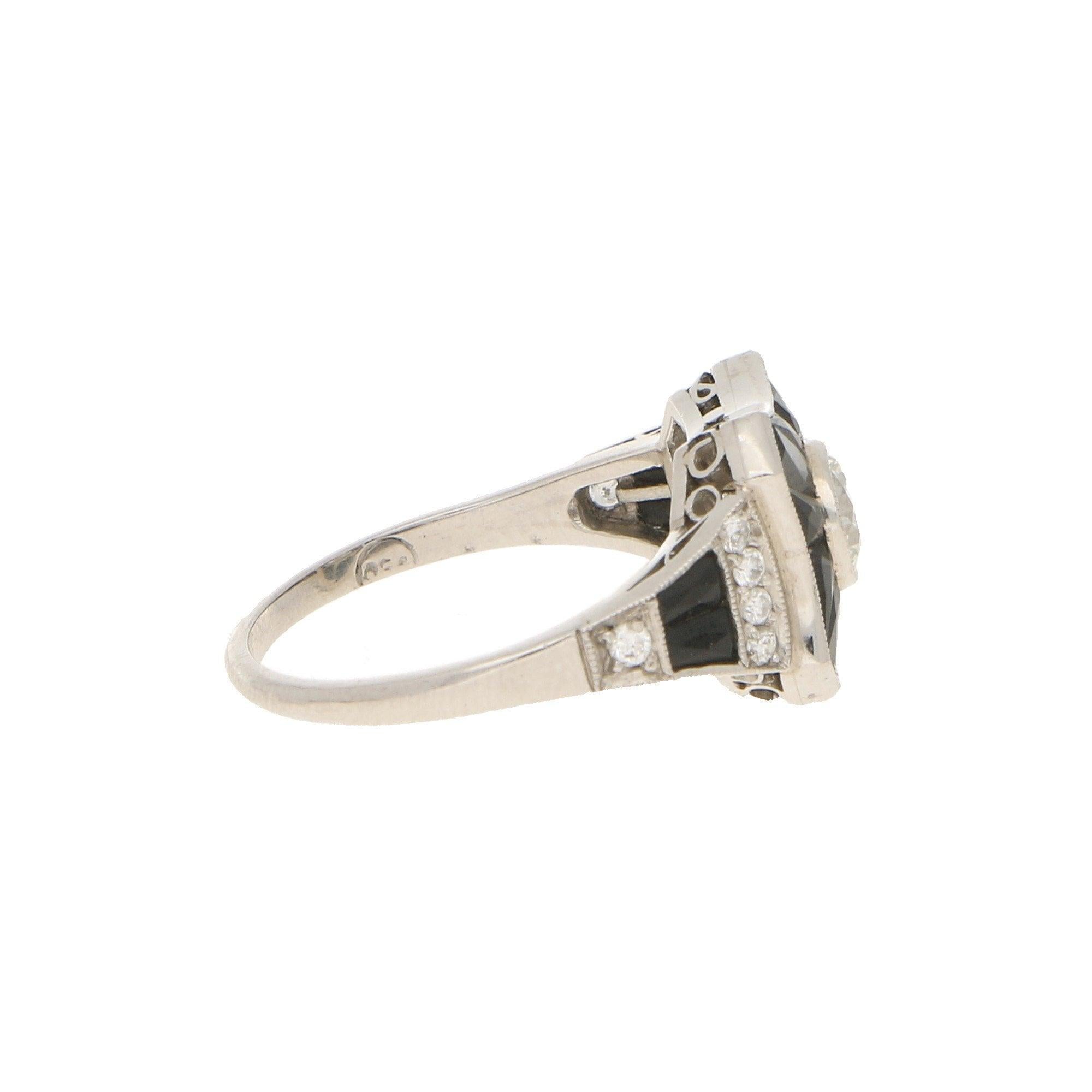 Art Deco Style Diamond and Onyx Target Engagement Ring Set in Platinum In Good Condition In London, GB