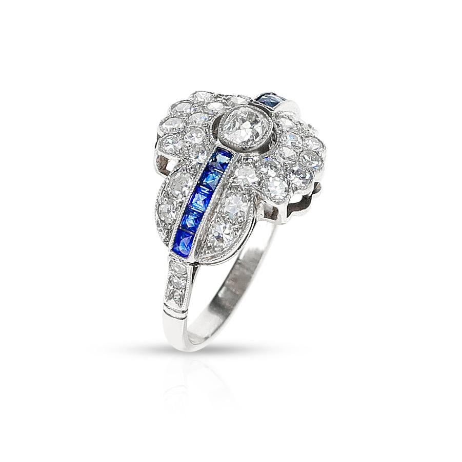Round Cut Art Deco-Style Diamond and Sapphire Ring, Platinum For Sale
