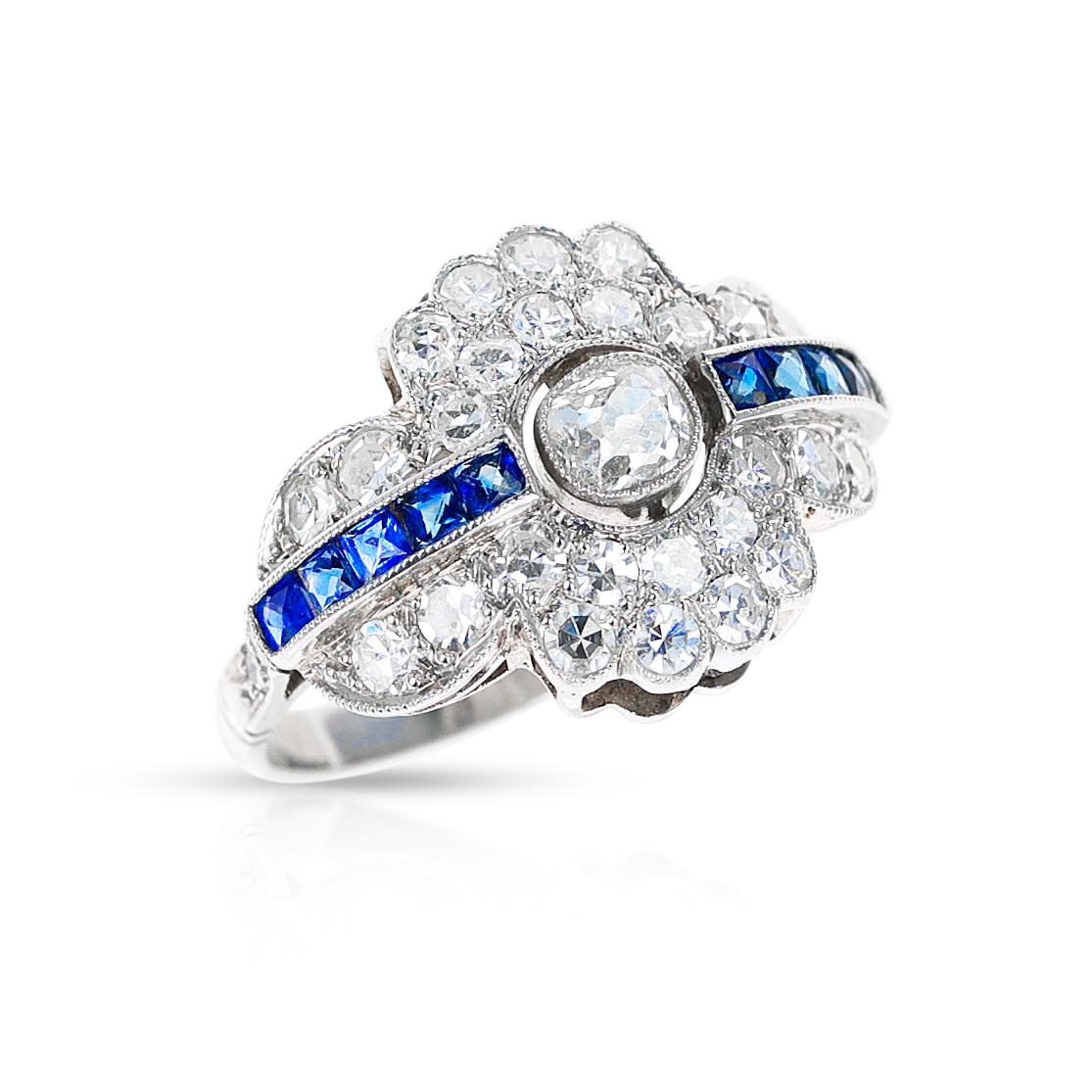 Art Deco-Style Diamond and Sapphire Ring, Platinum In Excellent Condition For Sale In New York, NY