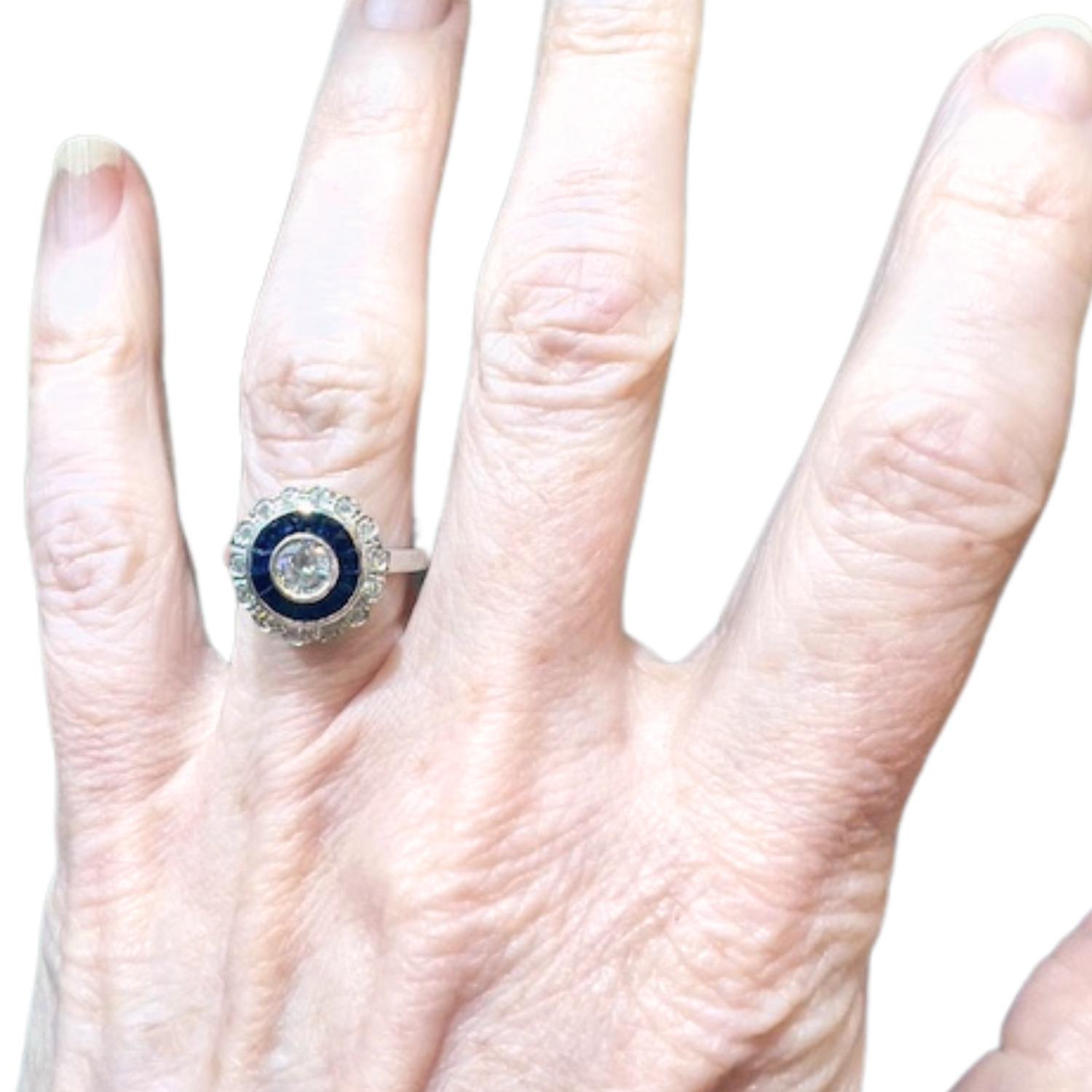 Art Deco Style Diamond and Sapphire White Gold Ring 2