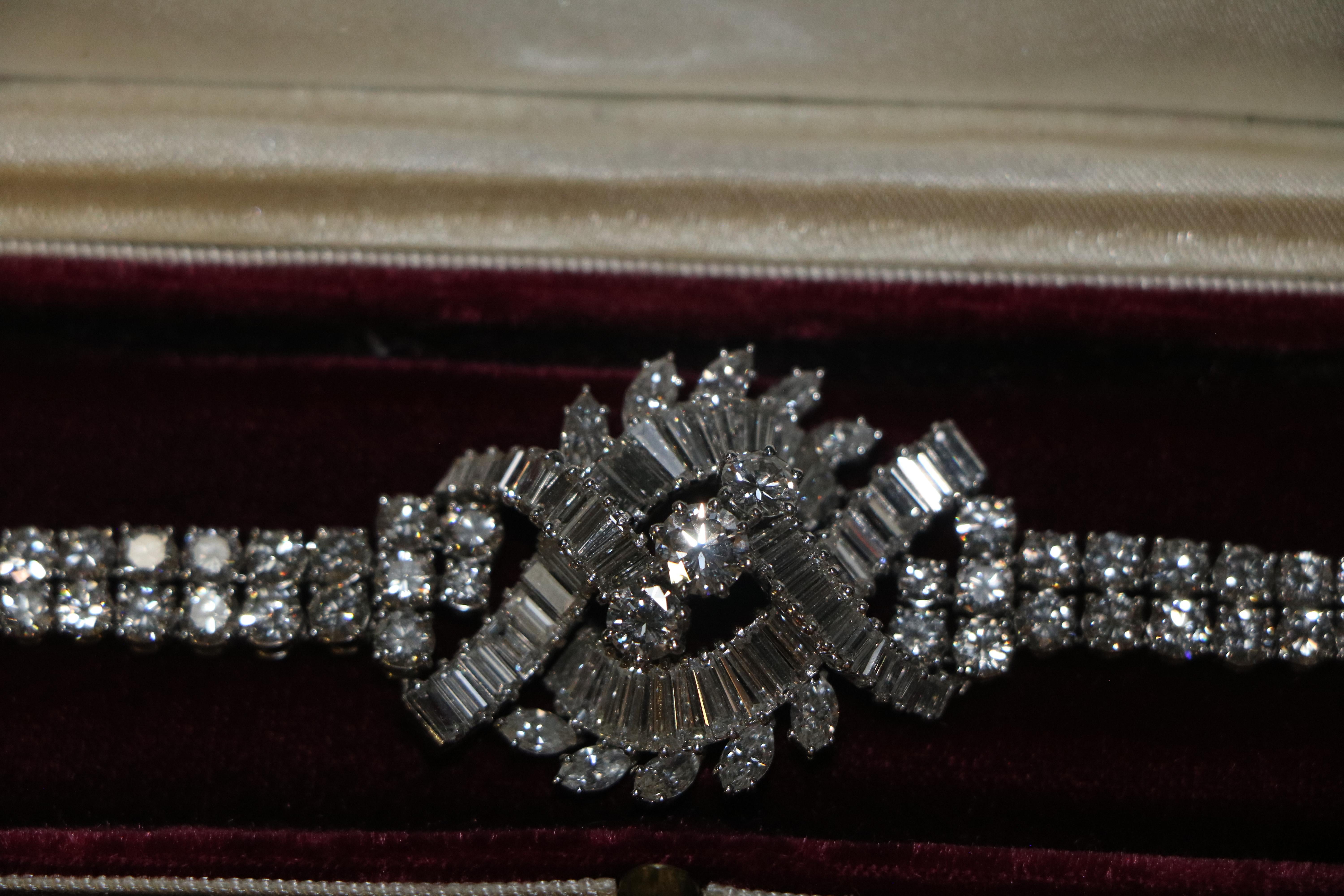 Art Deco style diamond bracelet from Asprey & Company Limited For Sale 2