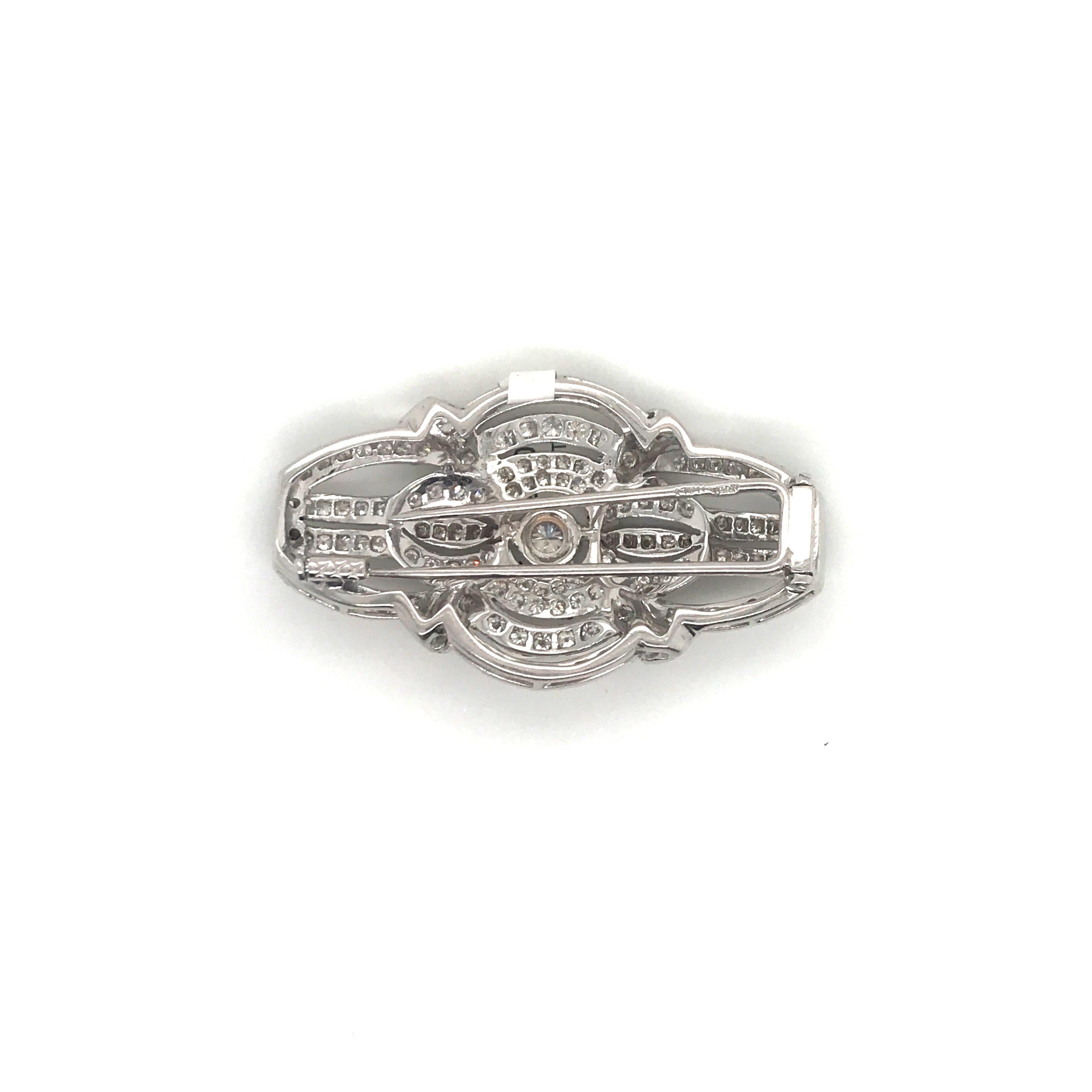 Art Deco Style Diamond Brooch 2.50 Carat, Italy In Excellent Condition In New York, NY