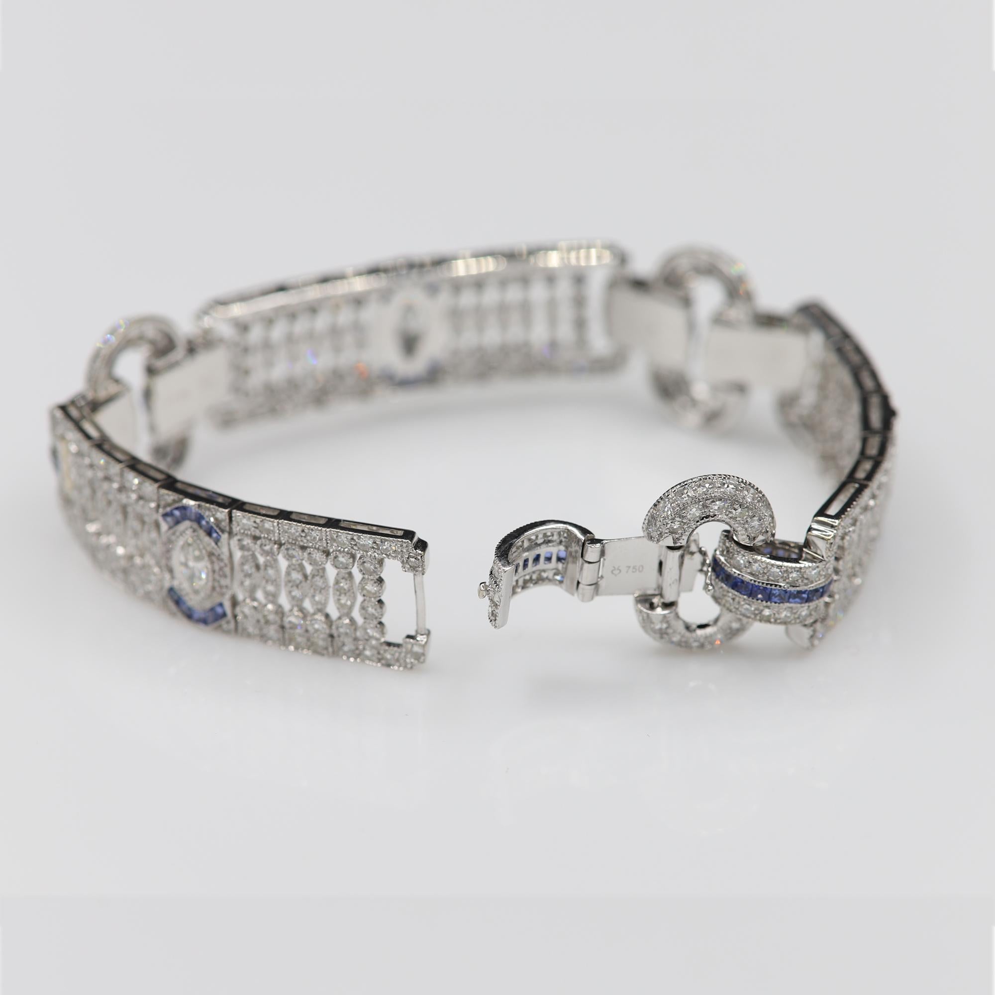 Bracelet à maillons en or blanc 18 carats avec boucle en diamants de style Art déco en vente 1
