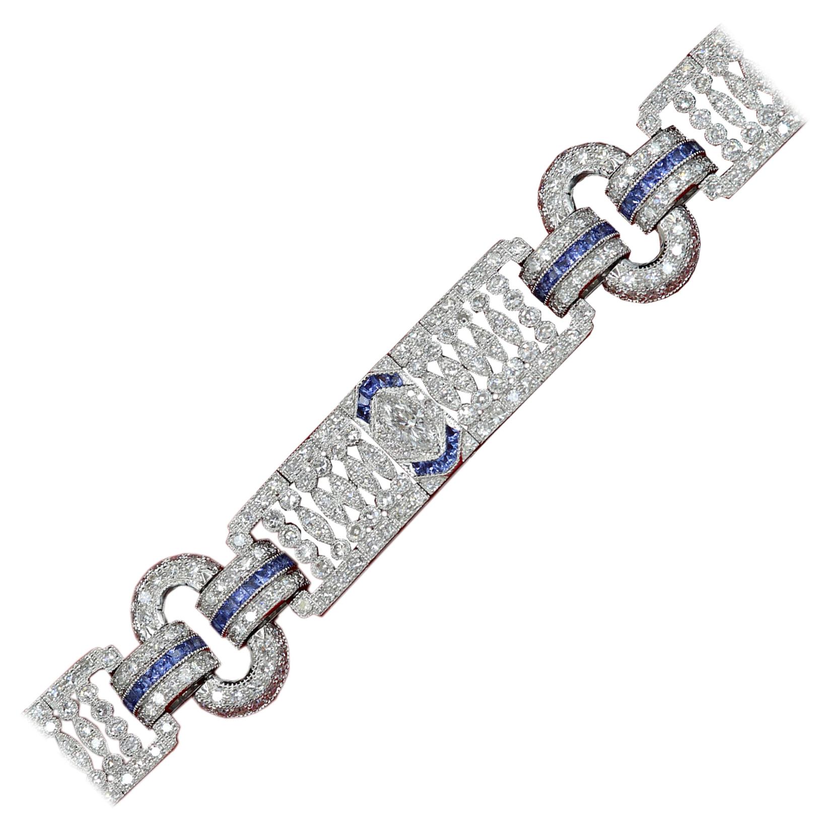 Art Deco Style Diamond Buckle Link Bracelet 18 Karat White Gold For Sale