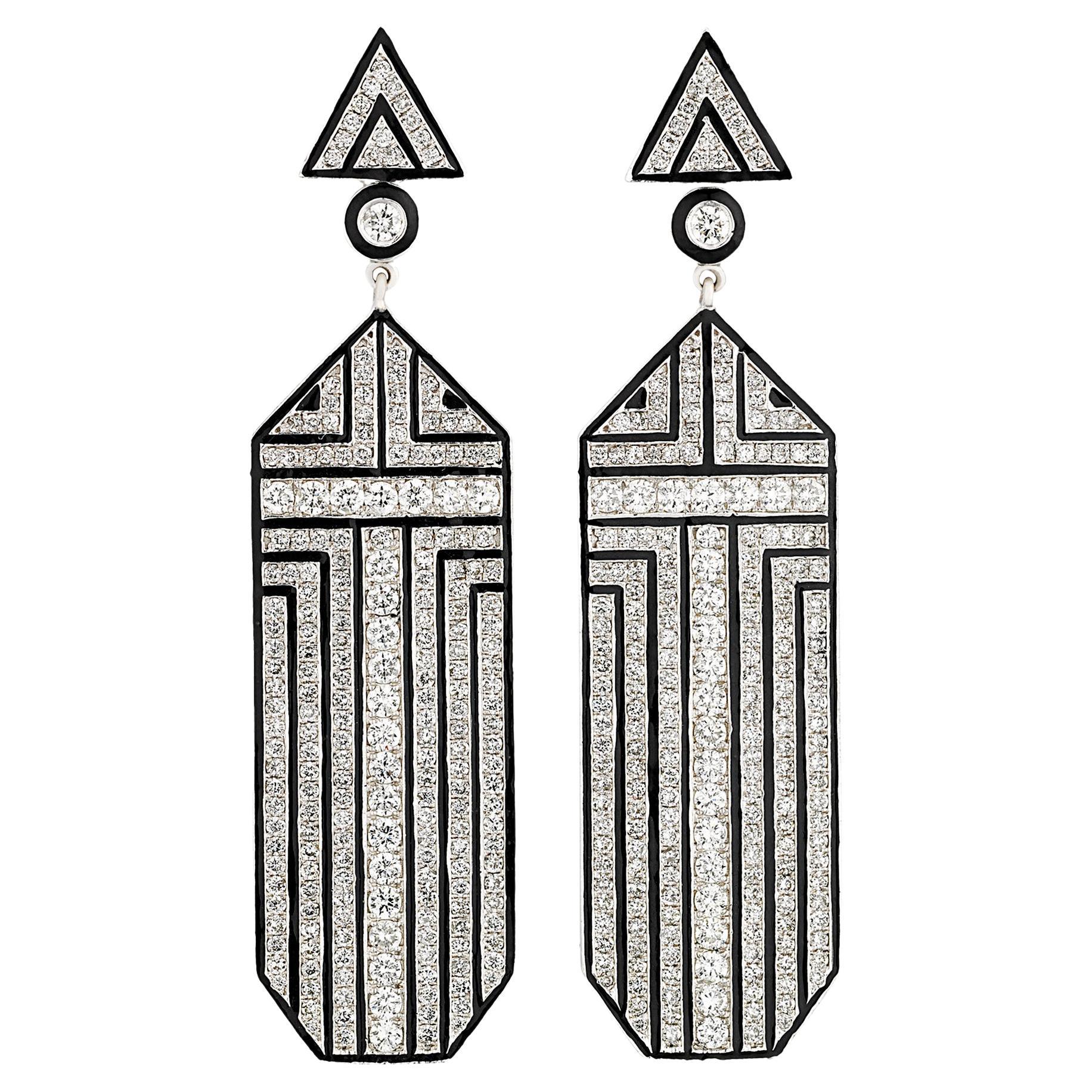 Art DecoStyle Diamond Earrings, 4.01 Carats For Sale at 1stDibs