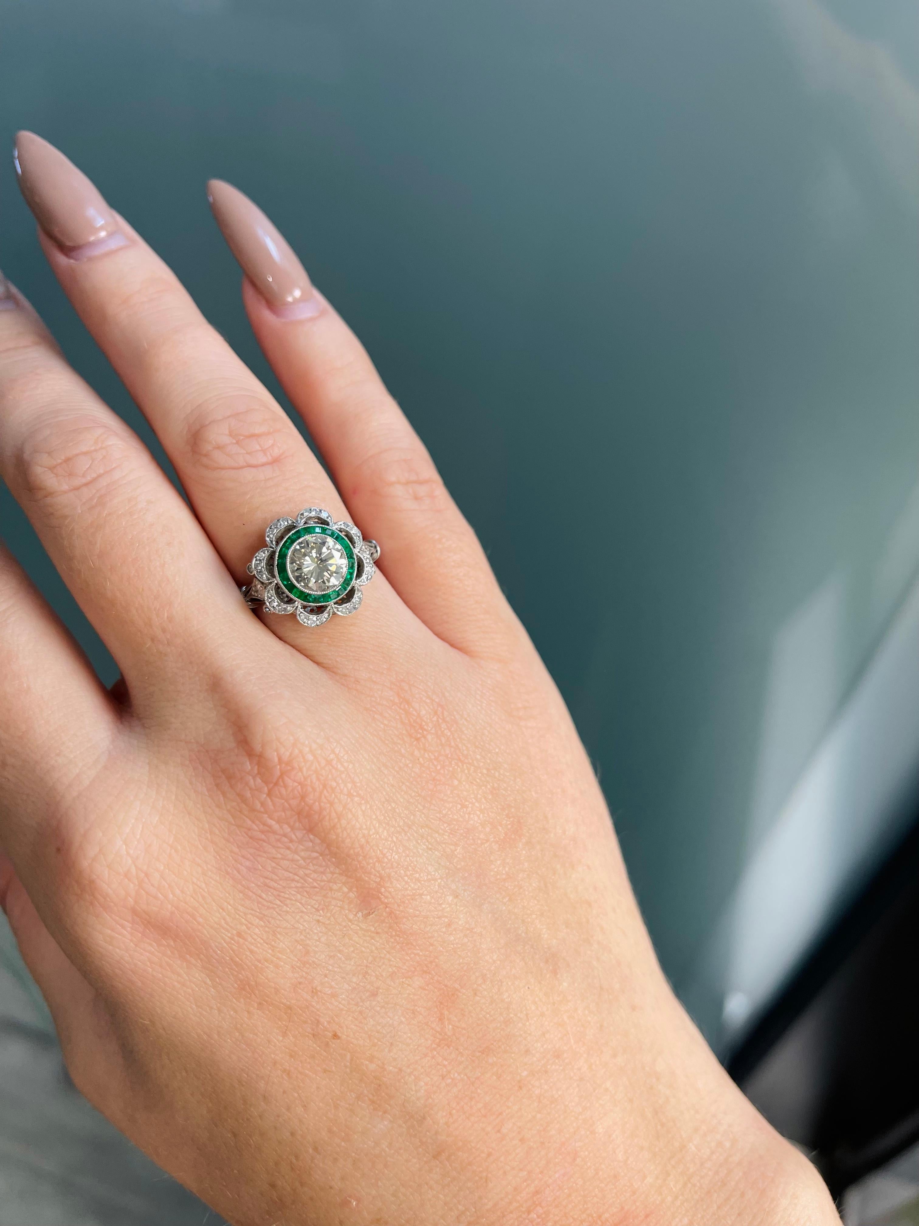 Art Deco Style Diamond  Emerald Flower Floral Engagement Ring For Sale 3