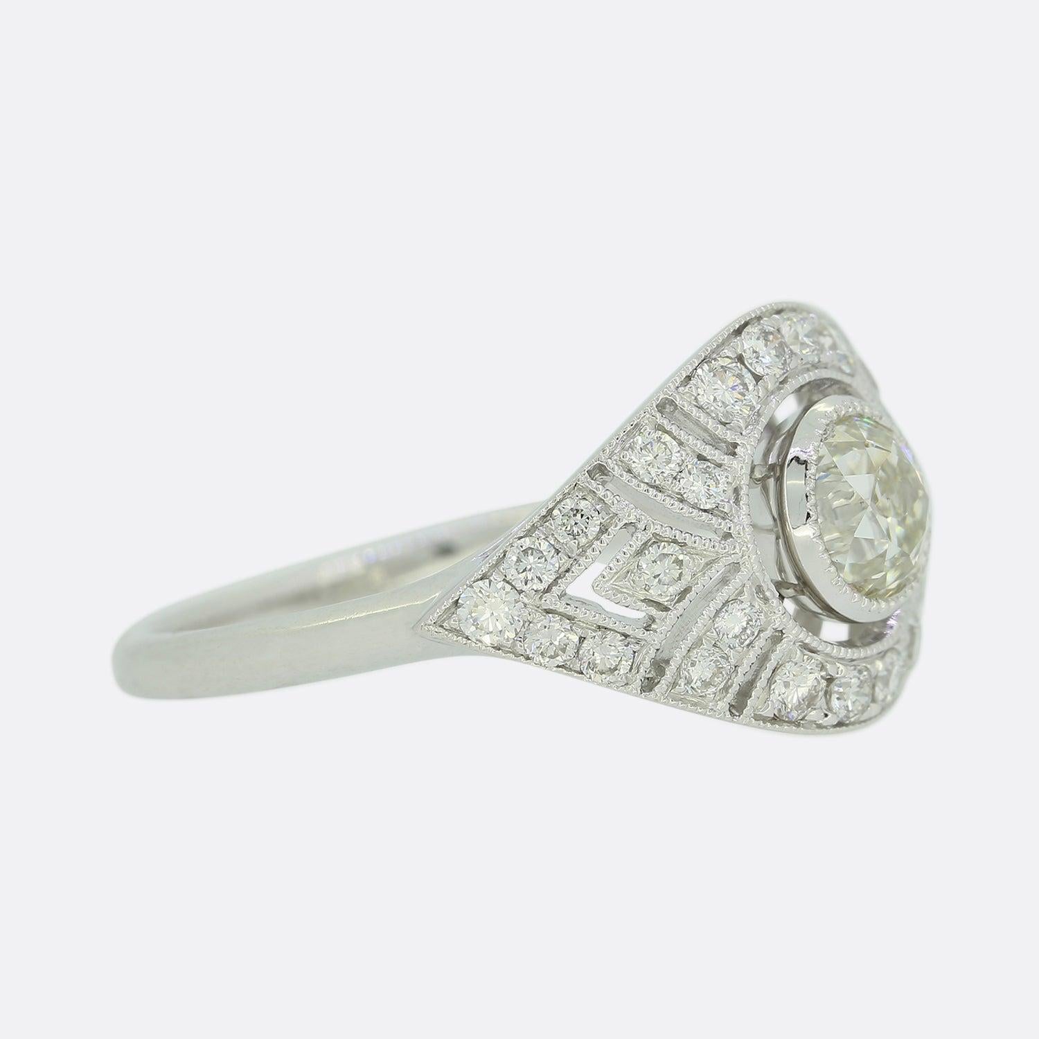 Taglio brillante Anello in filigrana di diamanti in stile Art Déco in vendita