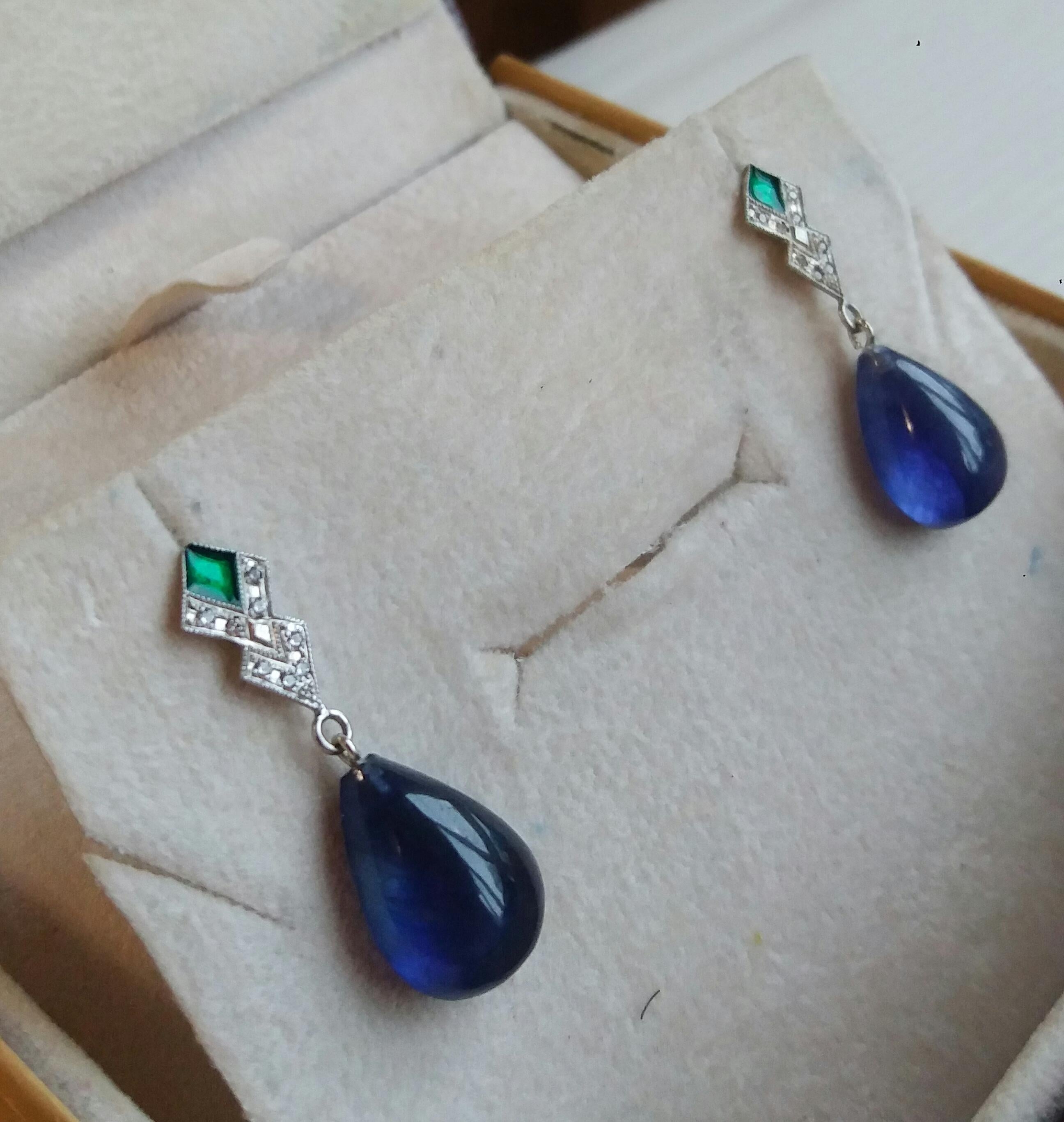 Art Deco Style Diamond Gold Green Enamel Pear Shape Blue Sapphires Drop Earrings In Good Condition For Sale In Bangkok, TH
