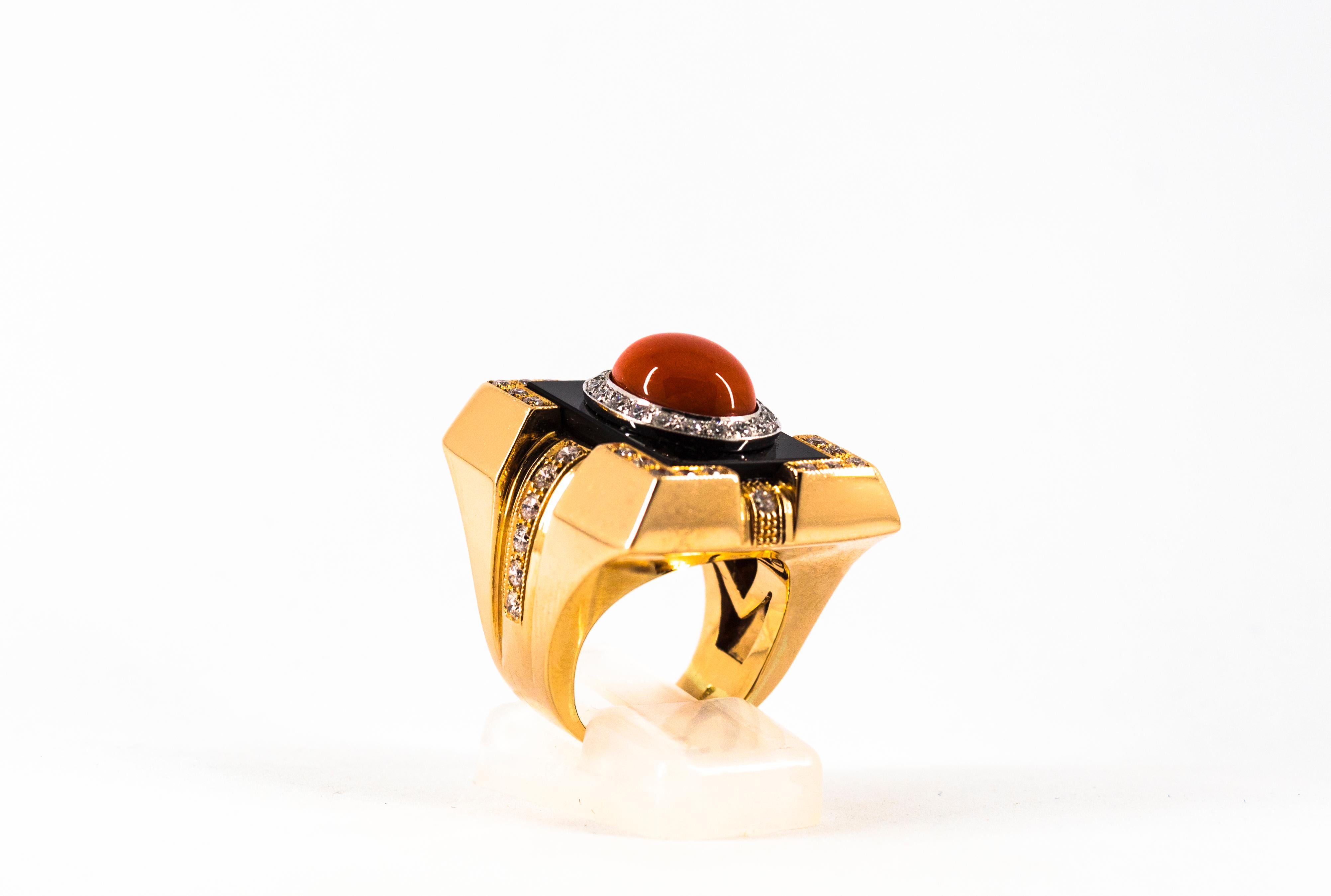 Cocktailring im Art déco-Stil mit mediterraner roter Koralle und Onyx in Gelbgold 2