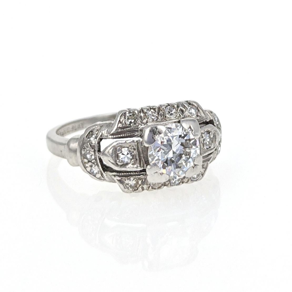 Art Deco Diamond Platinum Engagement Ring In Good Condition For Sale In New York, NY