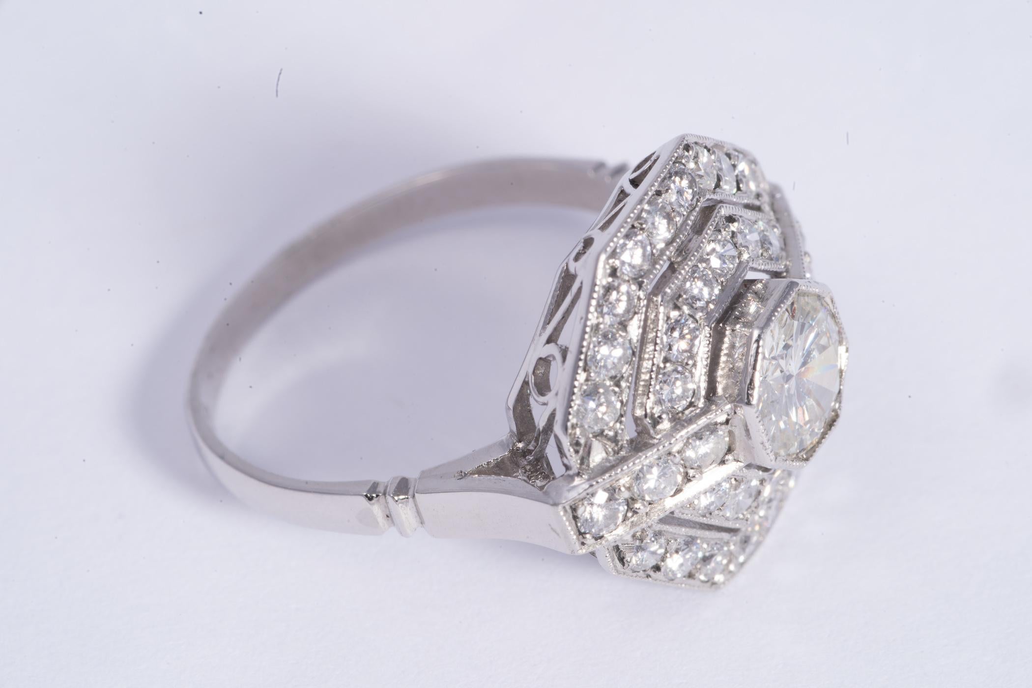 Art Deco Style Diamond Ring In Good Condition In New Orleans, LA