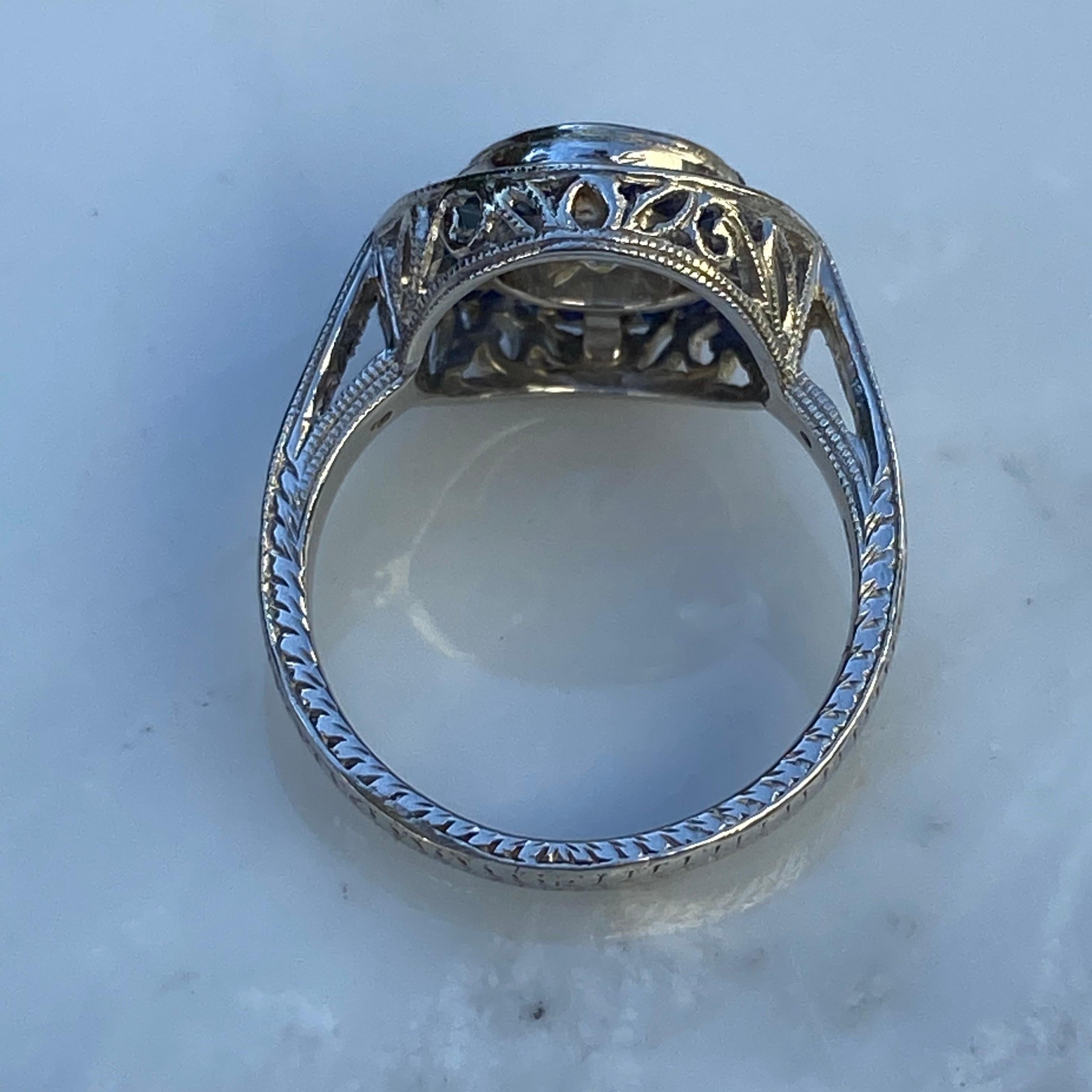 Art Deco Style Diamond & Sapphire 1.38 Carat Platinum Ring For Sale 6