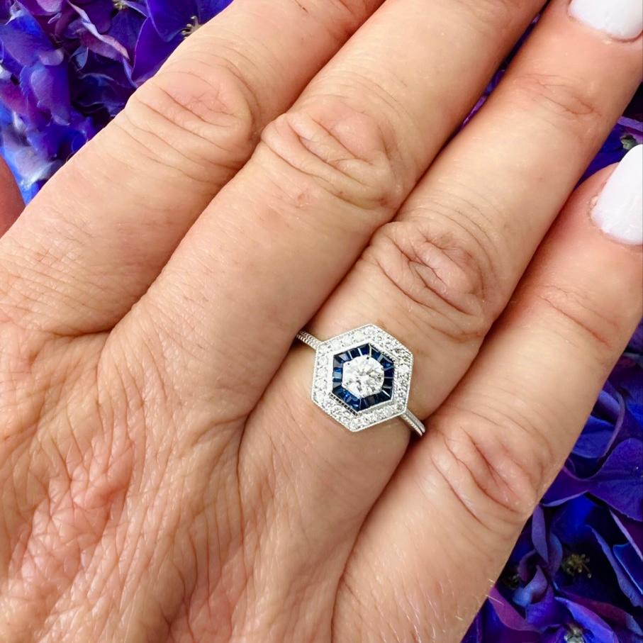 Round Cut Art Deco Style Diamond & Sapphire Ring For Sale