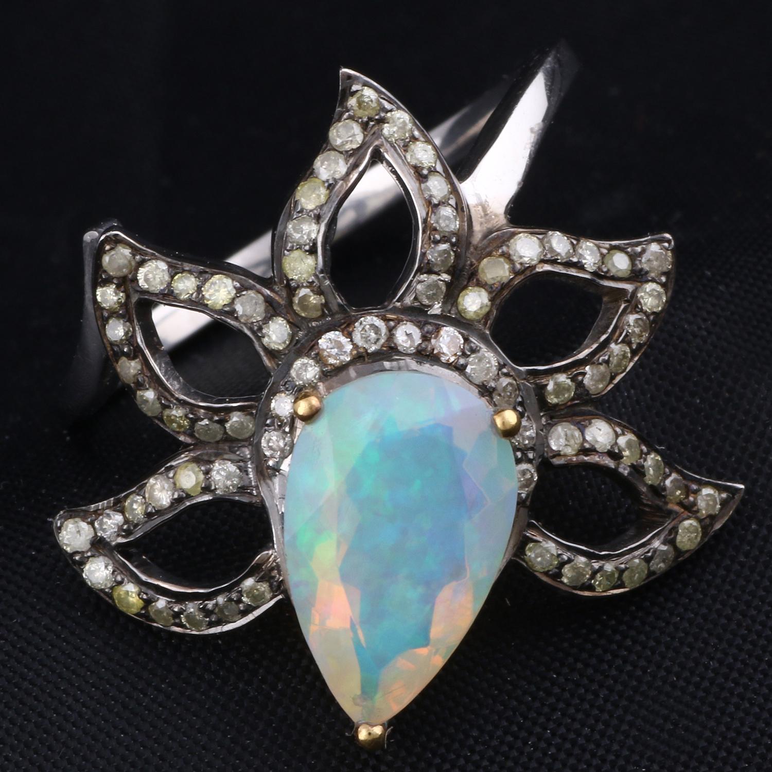 Item details:-

✦ SKU:- ESRG00150

✦ Material :- Silver
✦ Gemstone Specification:-
✧ Diamond
✧ Ethiopian Opal

✦ Approx. Diamond Weight : 0.6
✦ Approx. Silver Weight : 3.45
✦ Approx. Gross Weight : 3.9

Ring Size (US): 8

You will Get the same