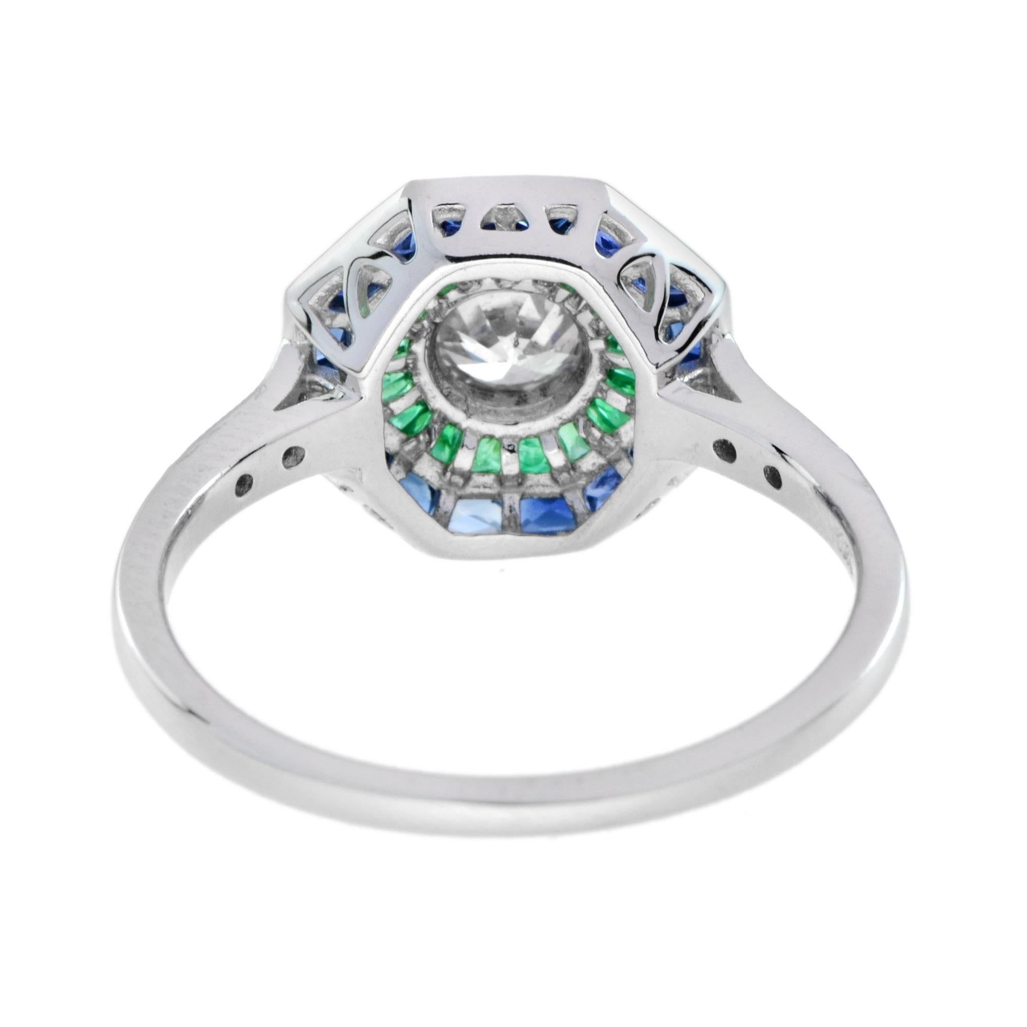 Taille ronde Bague en or blanc de style Art Deco avec diamant, saphir bleu et émeraude verte en halo en vente
