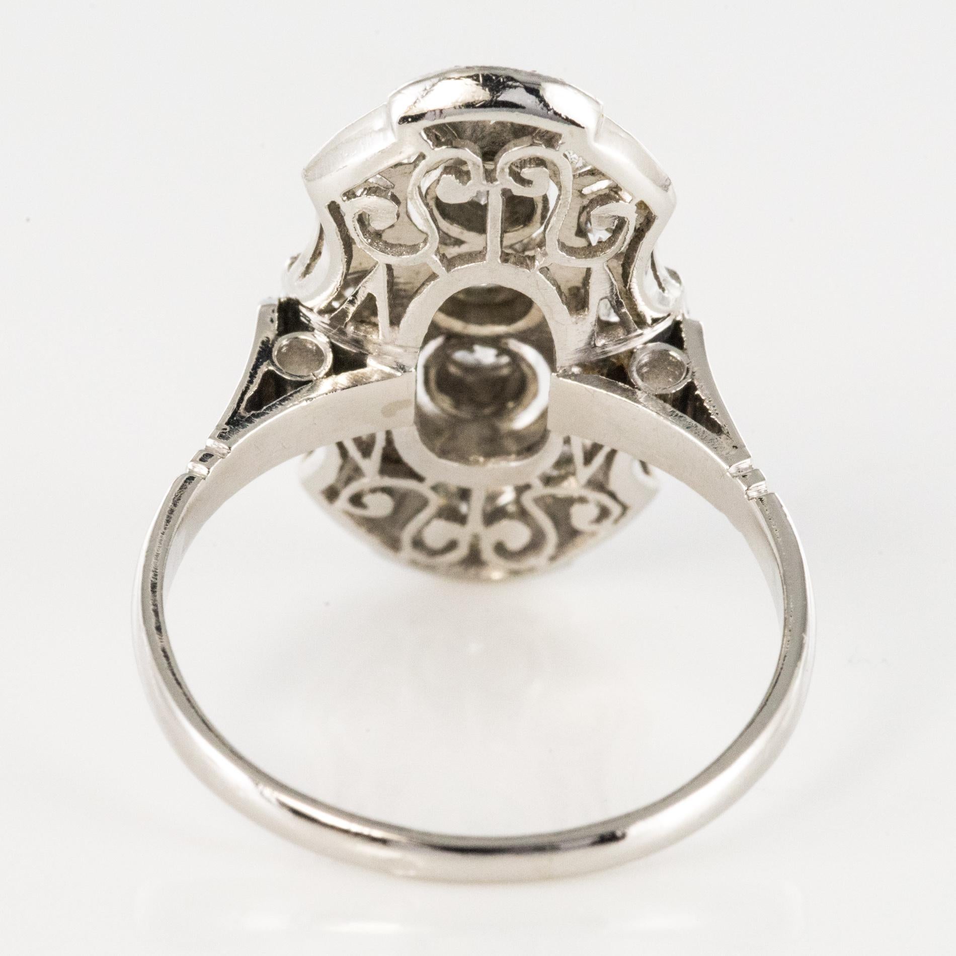 Art Deco Stil Diamanten 18 Karat Weißgold Ring im Angebot 11