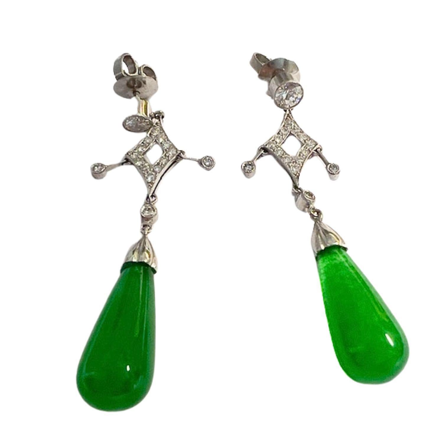 Women's Art Deco Style Diamonds and Jadeites Long Platinum Earrings For Sale