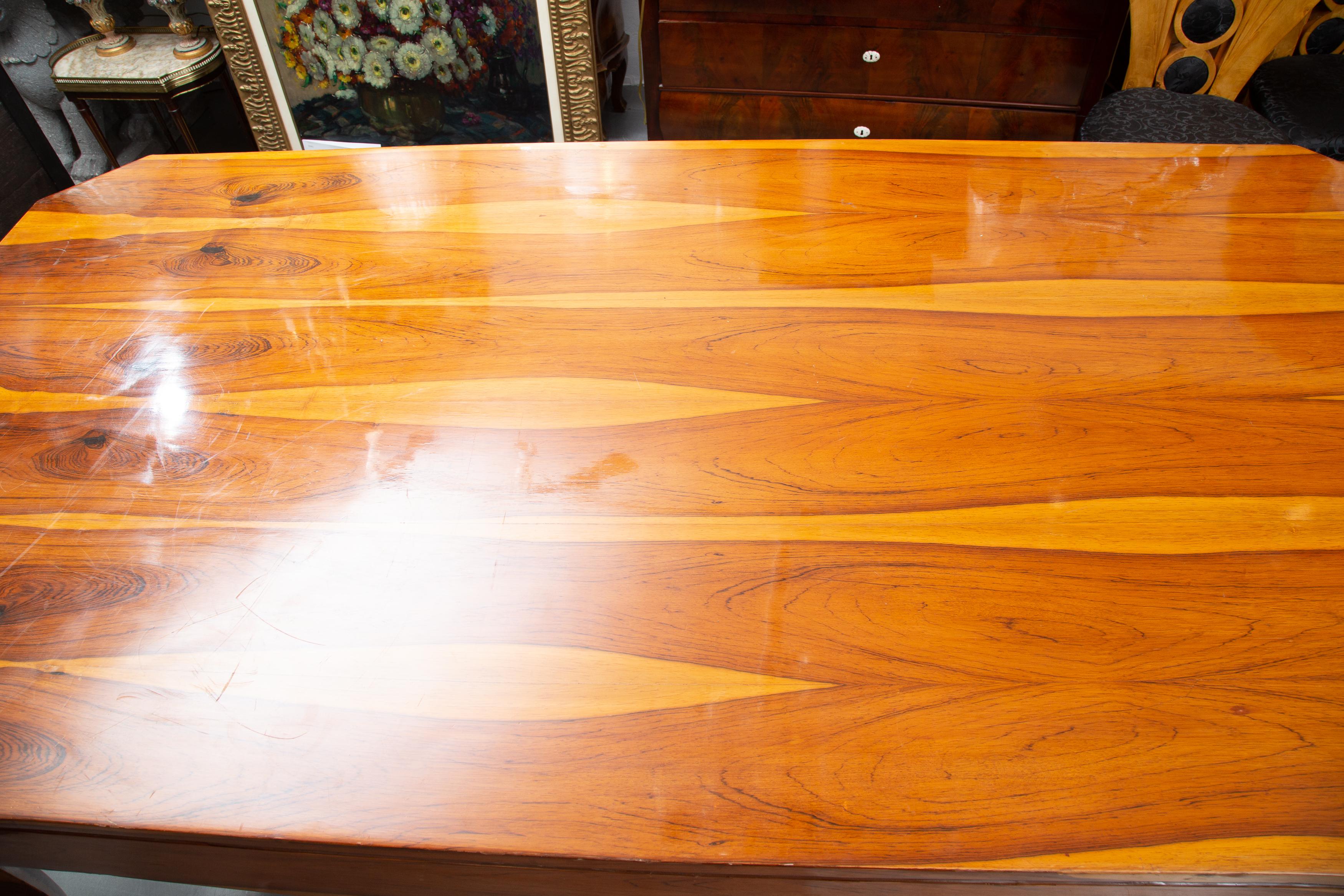 Art Deco Style Dining Table In Good Condition For Sale In WEST PALM BEACH, FL