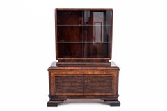 Art Deco style display cabinet, 1940s, Poland.