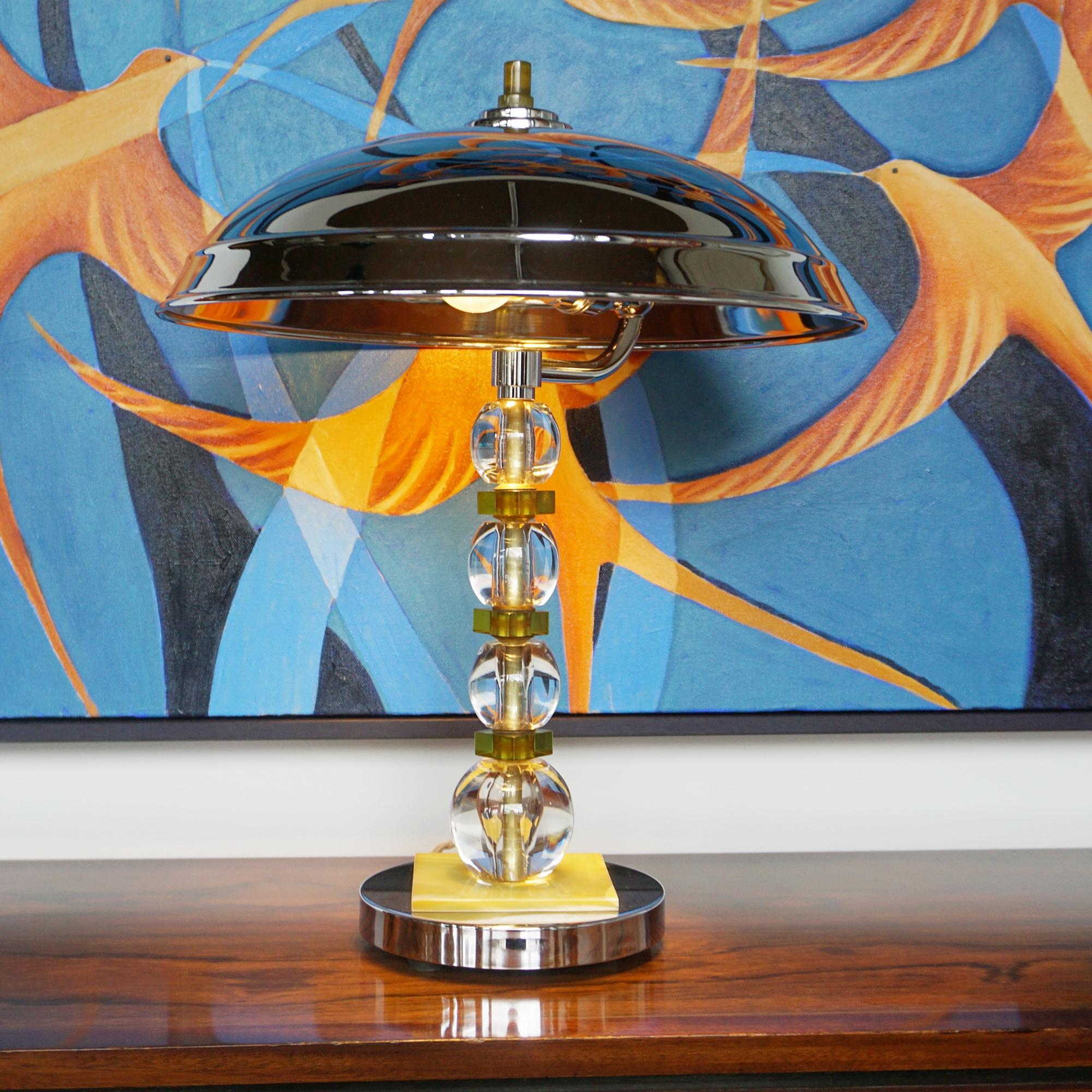Anglais Lampe à dôme de style art déco en vente