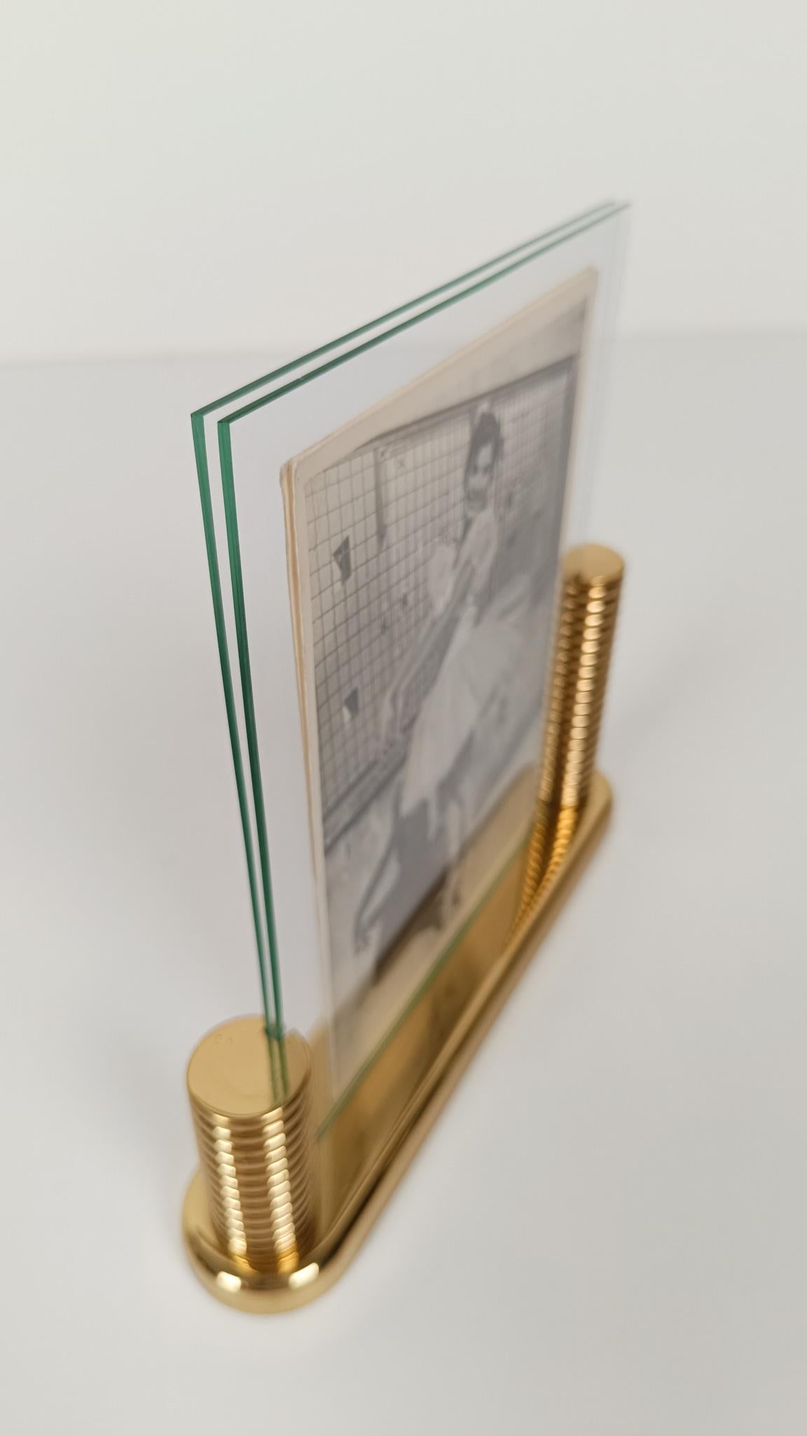 Art Deco Style Double Sided Pictures Frame in gilded Brass & Glass, 80s For Sale 4