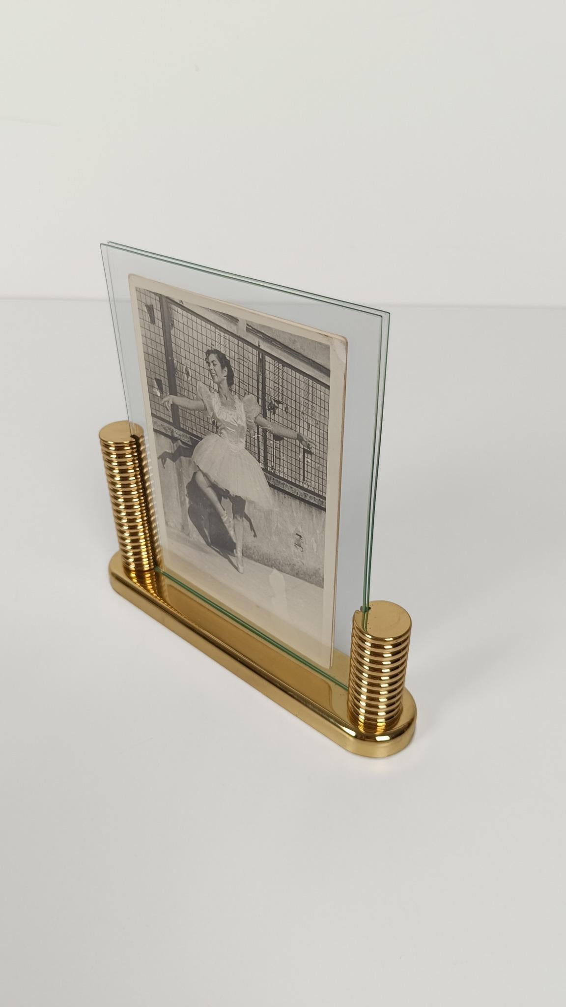 Art Deco Style Double Sided Pictures Frame in gilded Brass & Glass, 80s For Sale 7