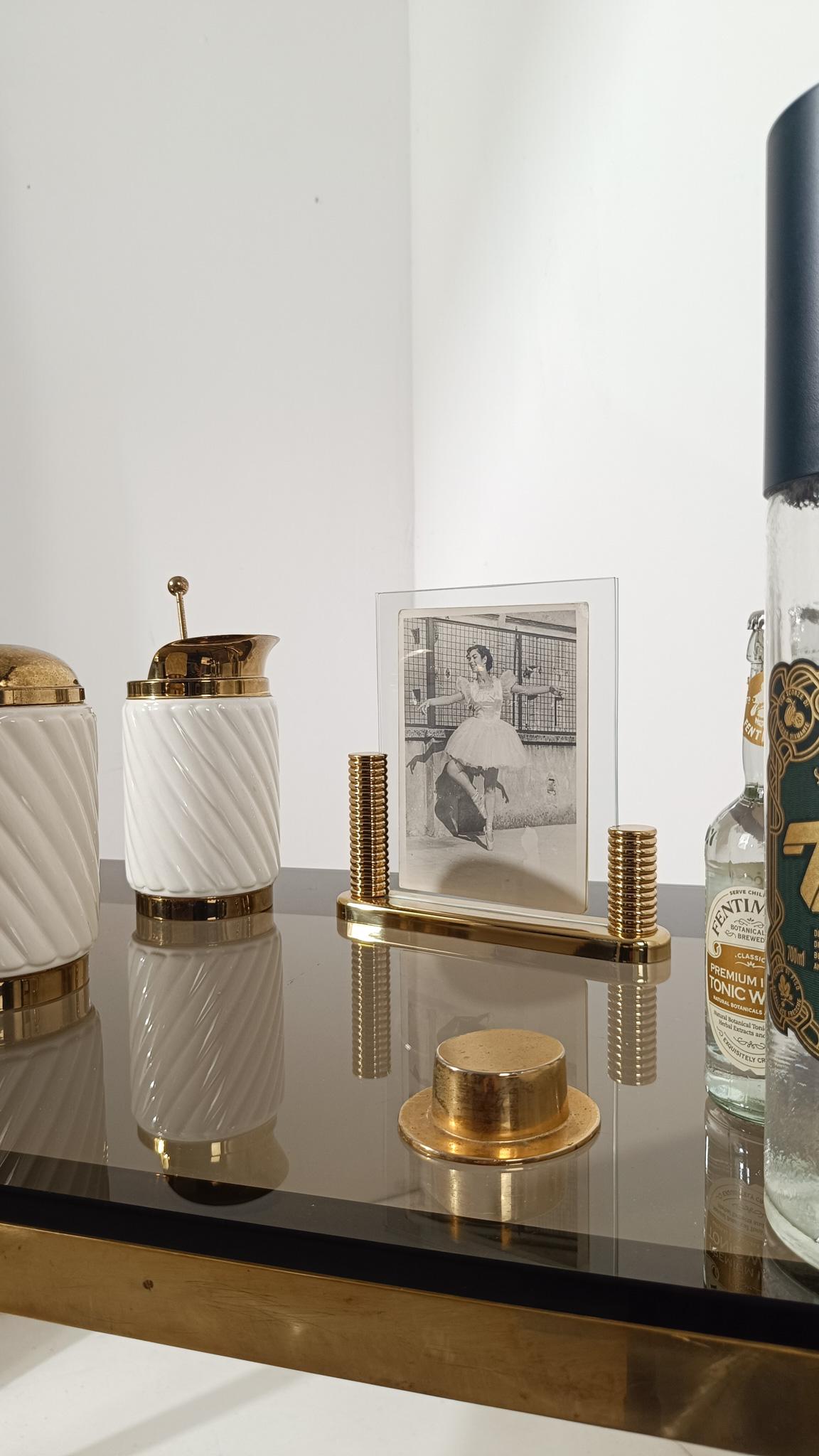 Italian Art Deco Style Double Sided Pictures Frame in gilded Brass & Glass, 80s For Sale