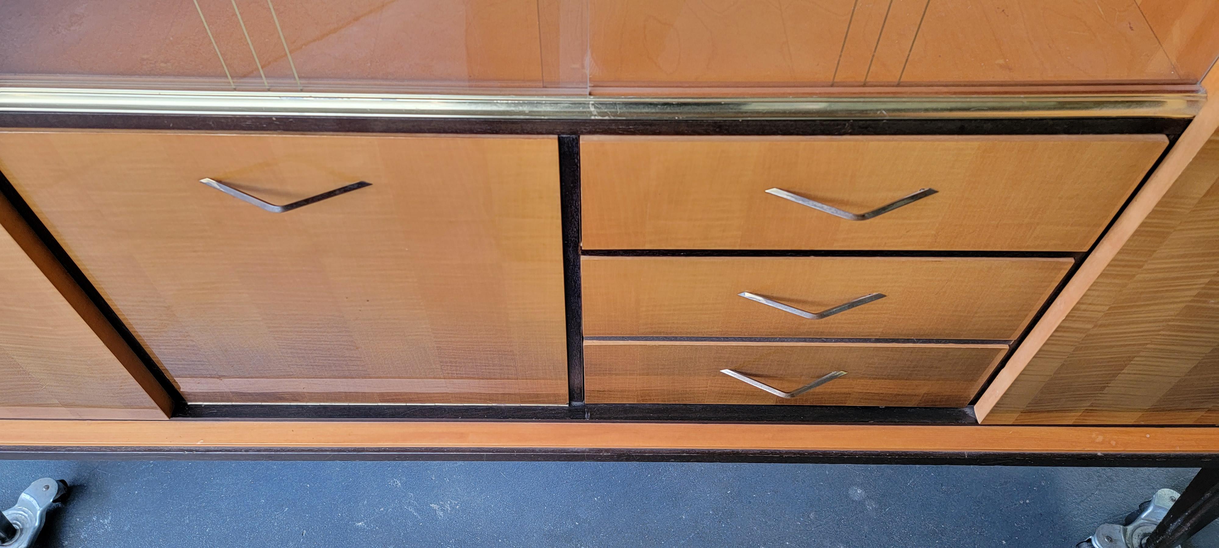 Art Deco Style Dry Bar / Display and Storage Cabinet In Good Condition In Fulton, CA