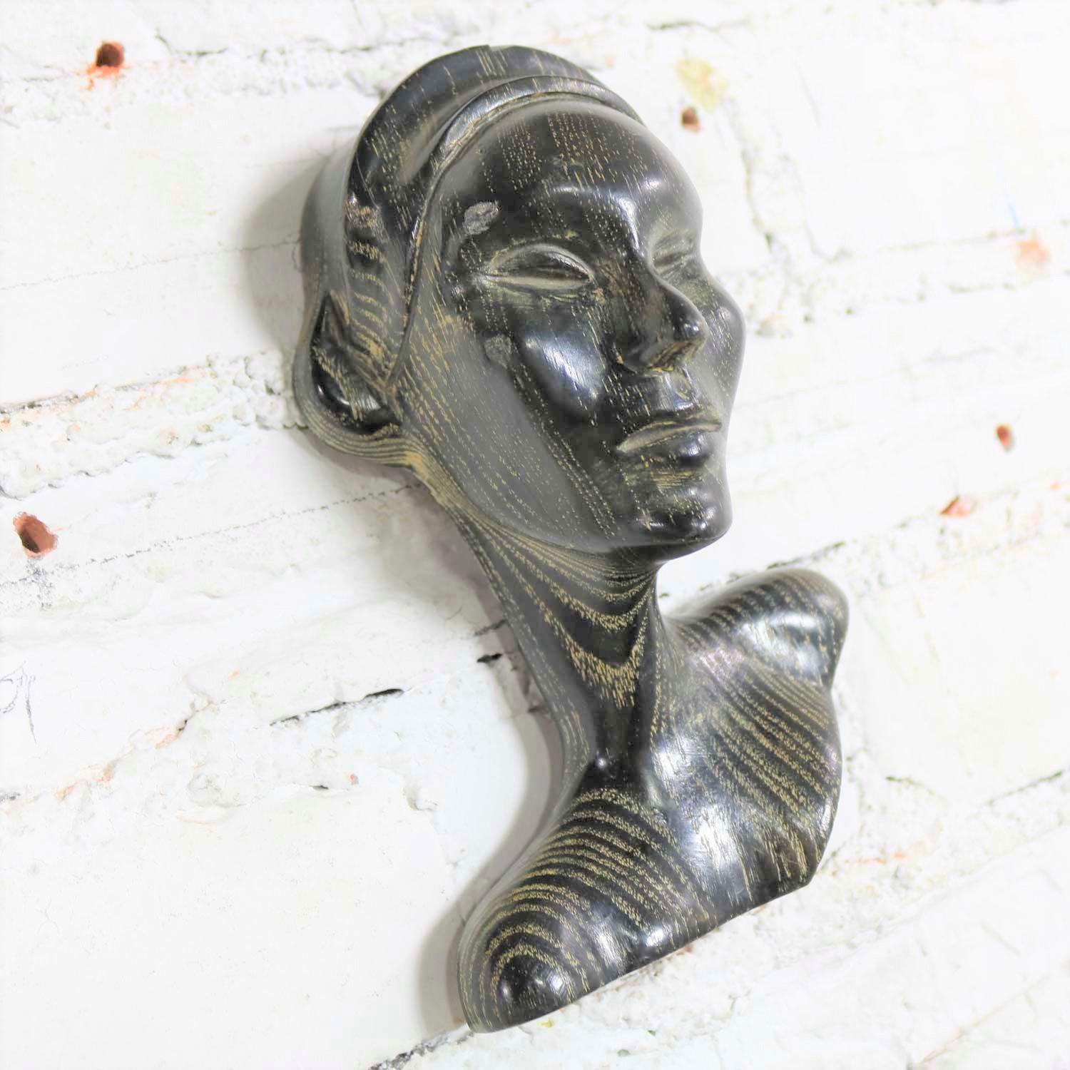 Art Deco Style Ebonized Oak Carved Female Bust Vintage Wall Sculptures, a Pair For Sale 10
