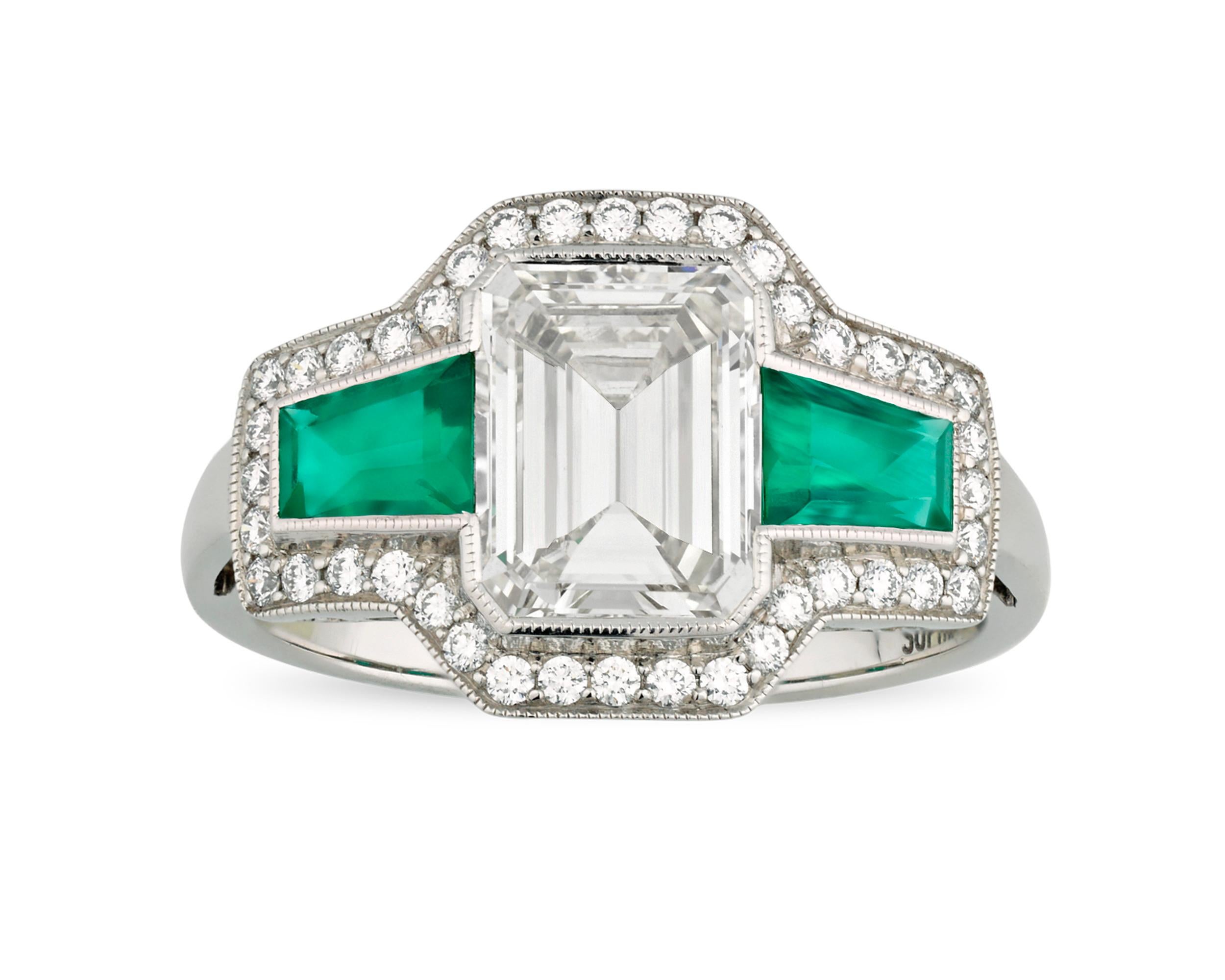 Art Deco Style Emerald and Diamond Ring In Excellent Condition In New Orleans, LA