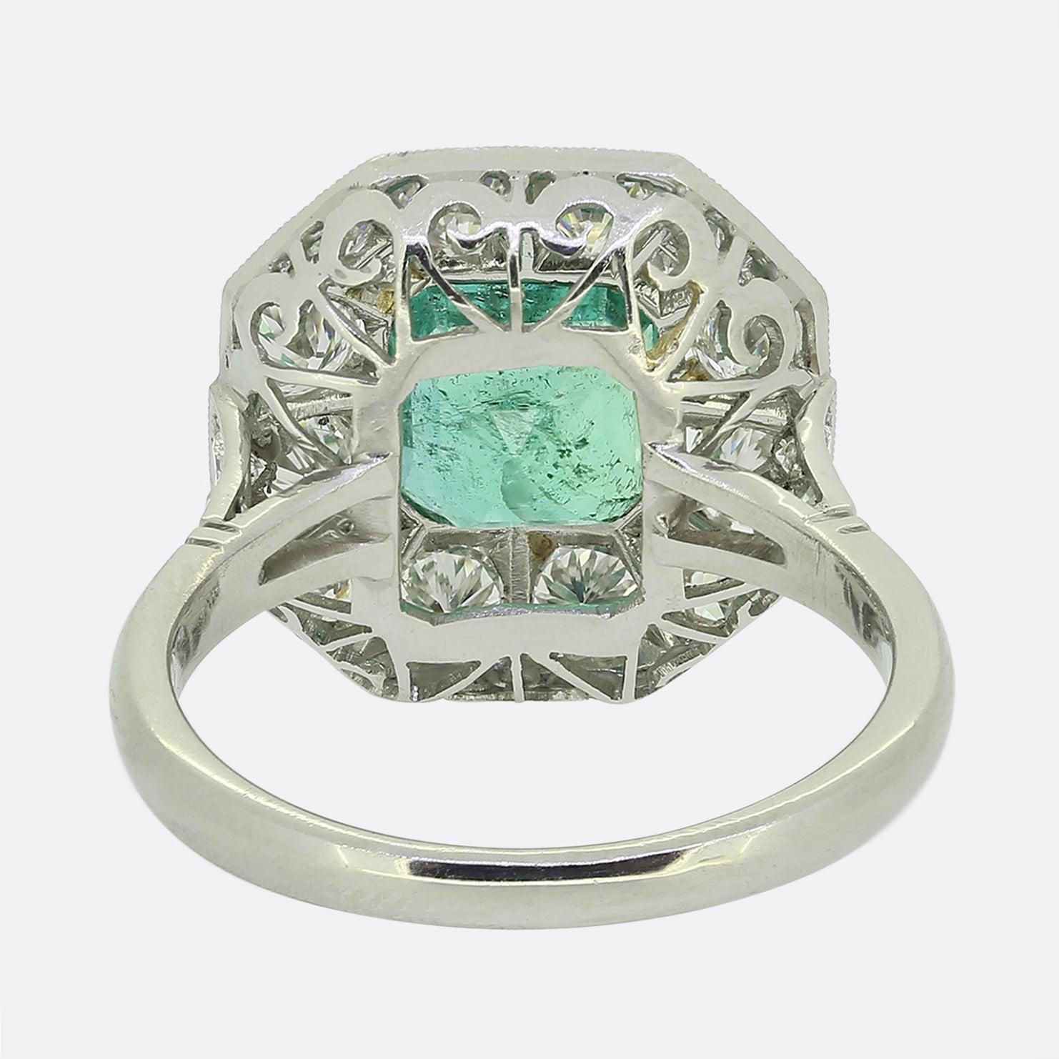 Anello con smeraldo e diamante in stile Art Déco In condizioni buone in vendita a London, GB