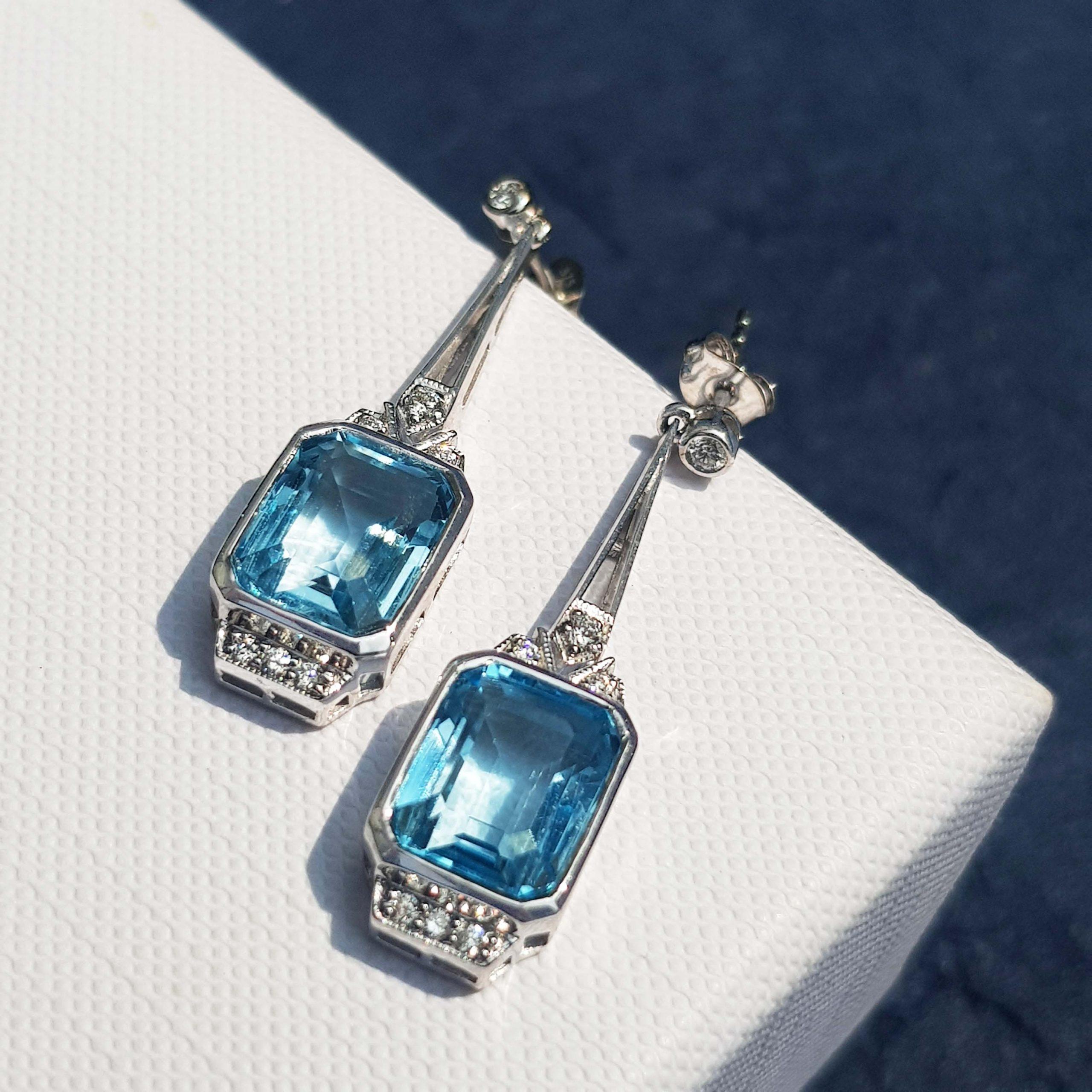Art Deco Style Emerald Cut Blue Topaz & Diamond Drop 14K White Gold Earrings Neuf - En vente à Oakton, VA