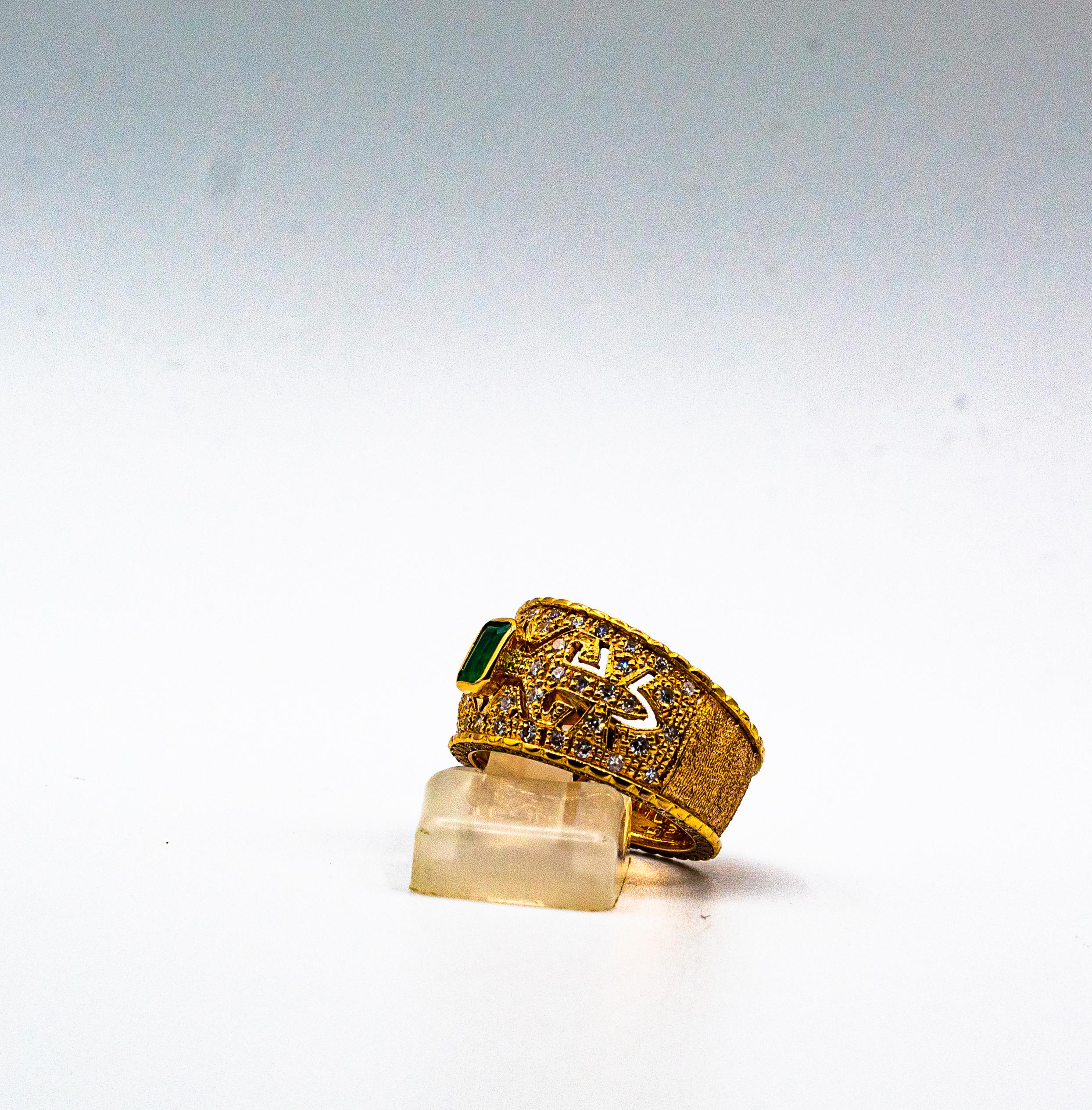 Bague cocktail de style Art déco en or jaune avec émeraude taille émeraude et diamant blanc en vente 5