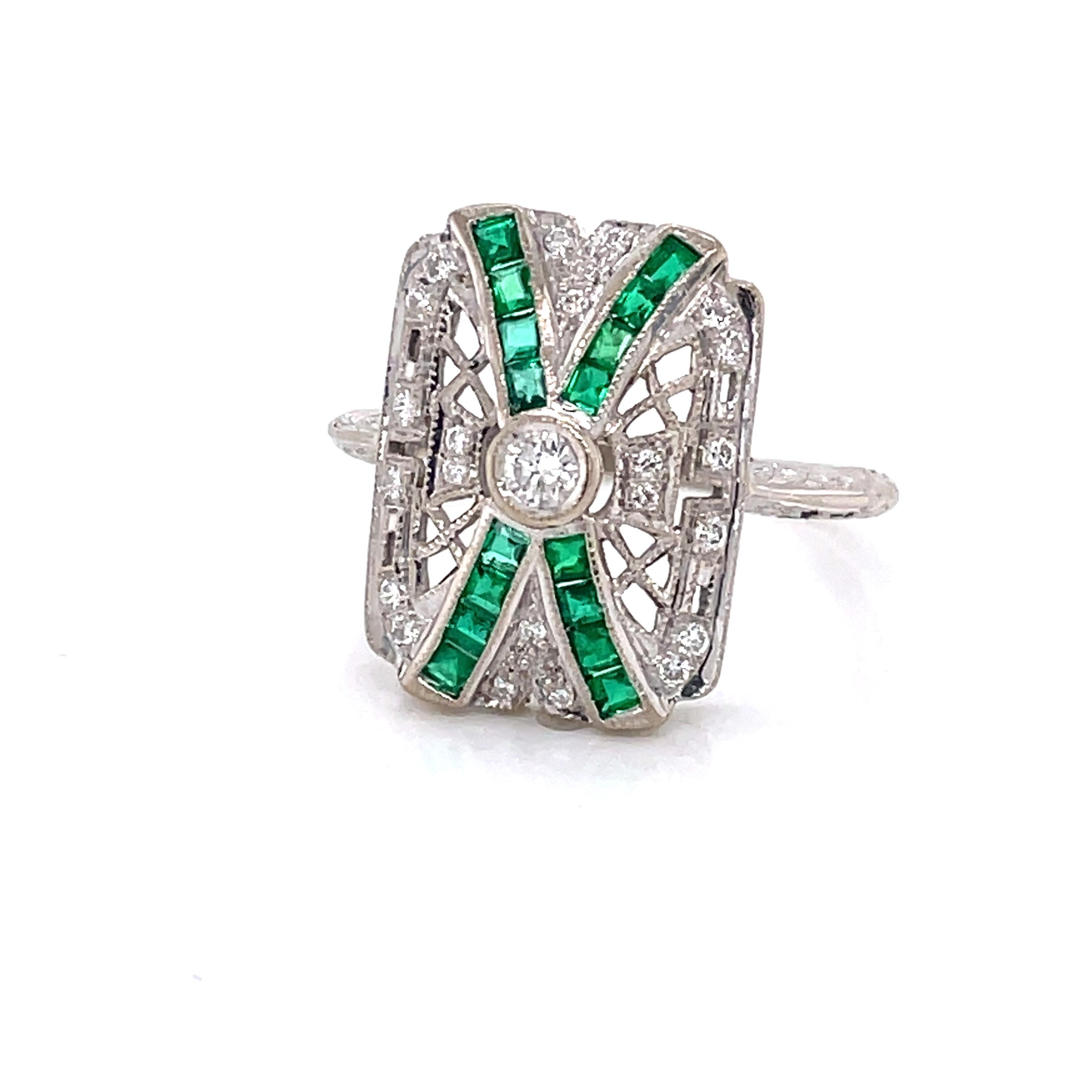 Art Deco Style Emerald Diamond 18K White Gold Ring In Excellent Condition For Sale In Mount Kisco, NY