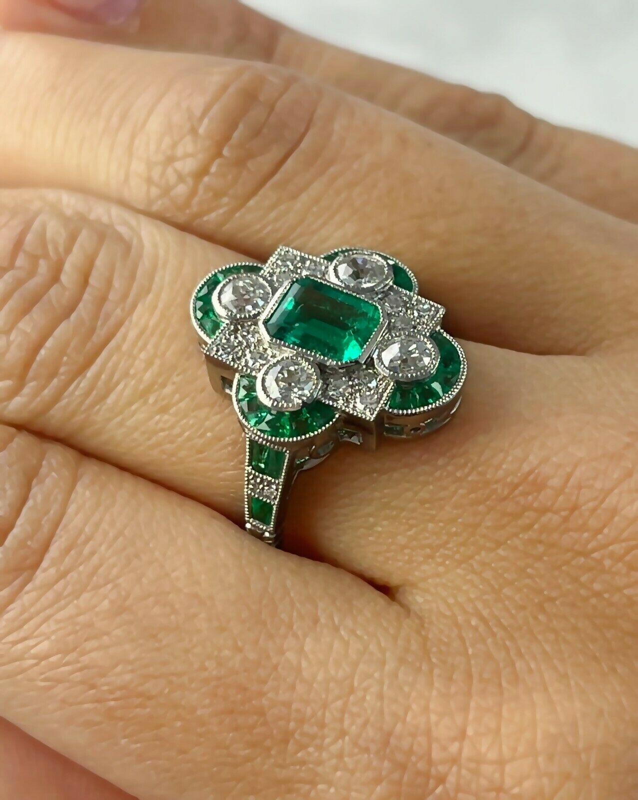 Verlobungsring im Art déco-Stil mit Smaragd und Diamant 2,08 TCW aus Platin im Angebot 2