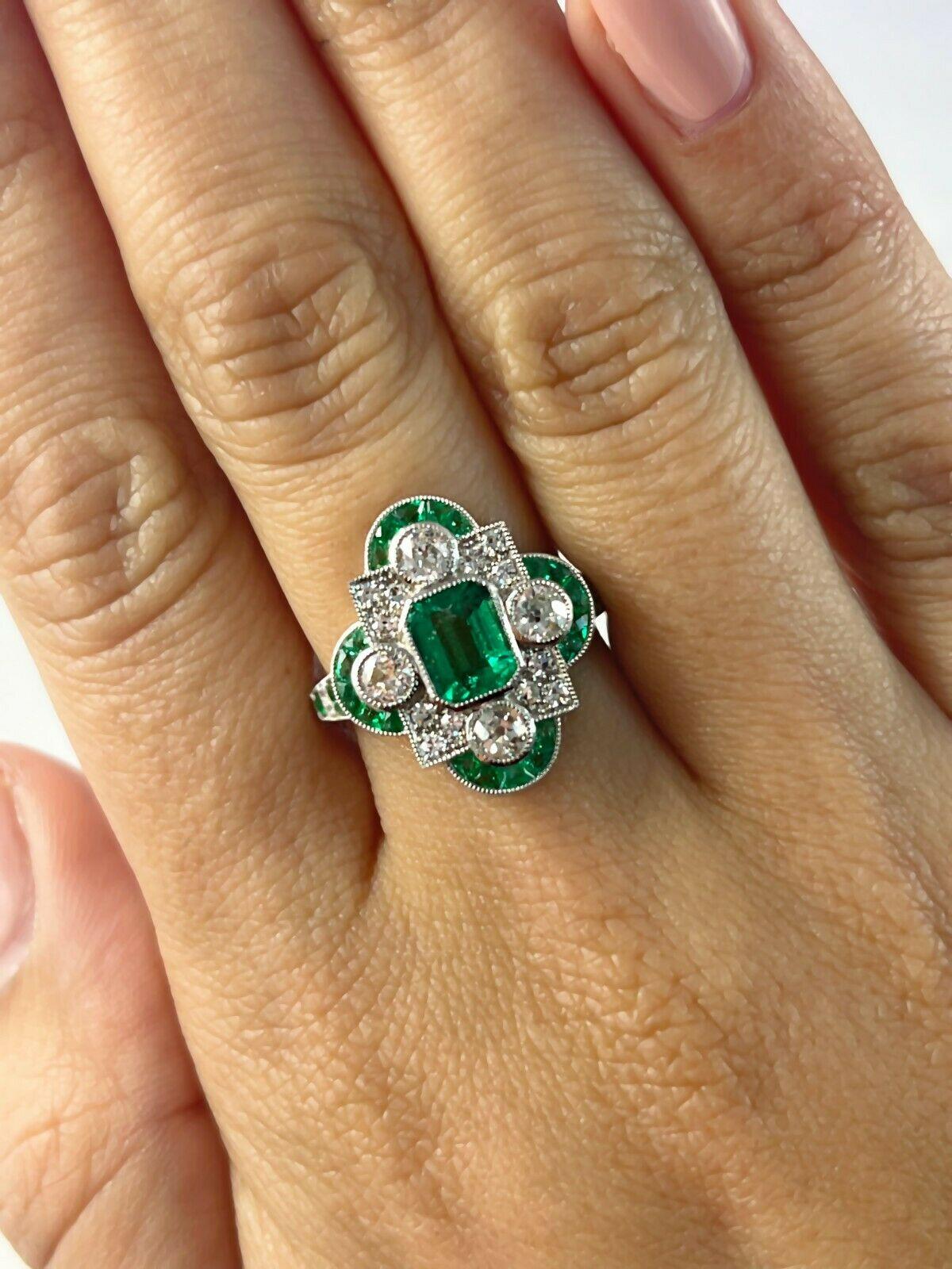 Verlobungsring im Art déco-Stil mit Smaragd und Diamant 2,08 TCW aus Platin im Angebot 4