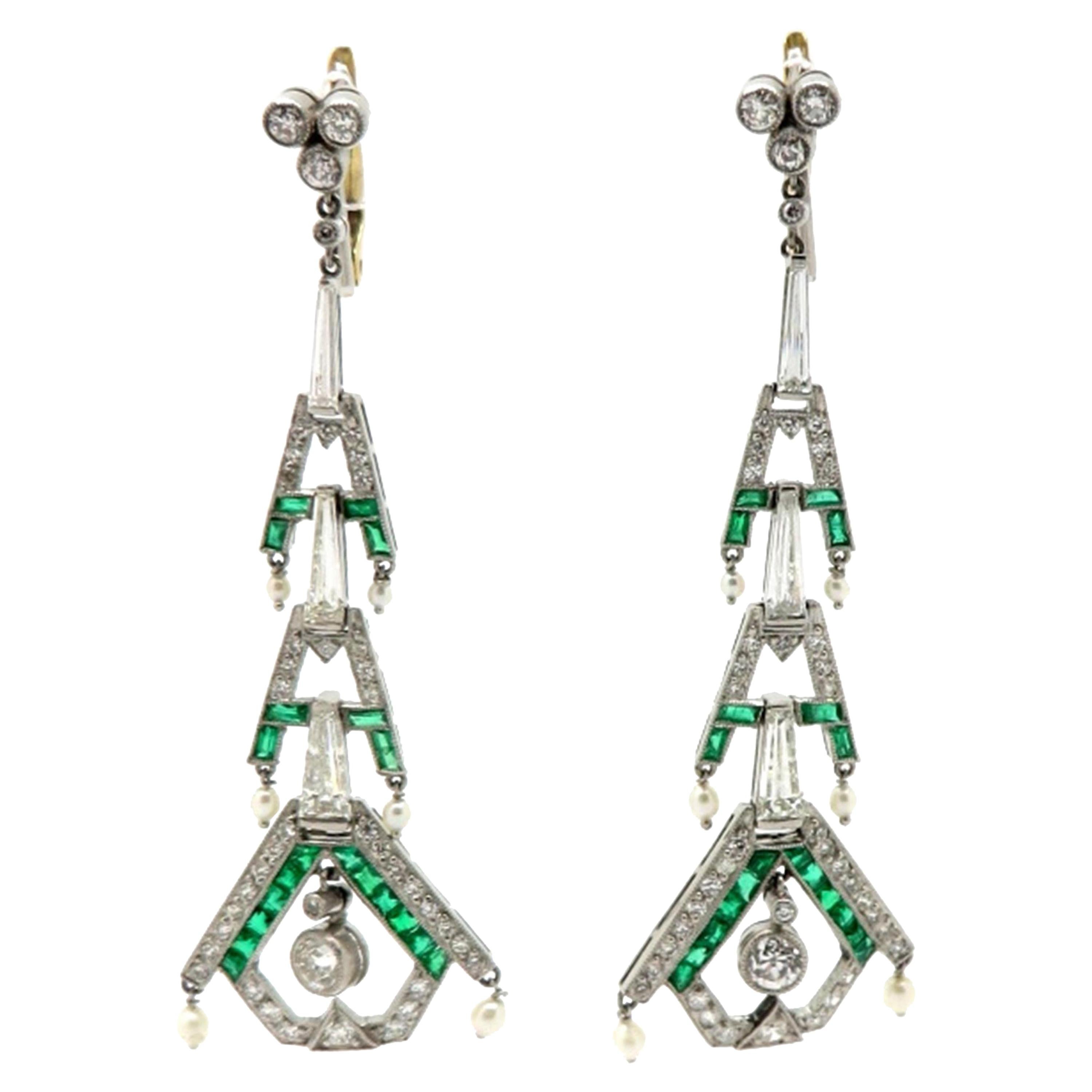 Muzo Emerald Colombia Diamonds Art Deco Style 18K Yellow Gold Dangle ...
