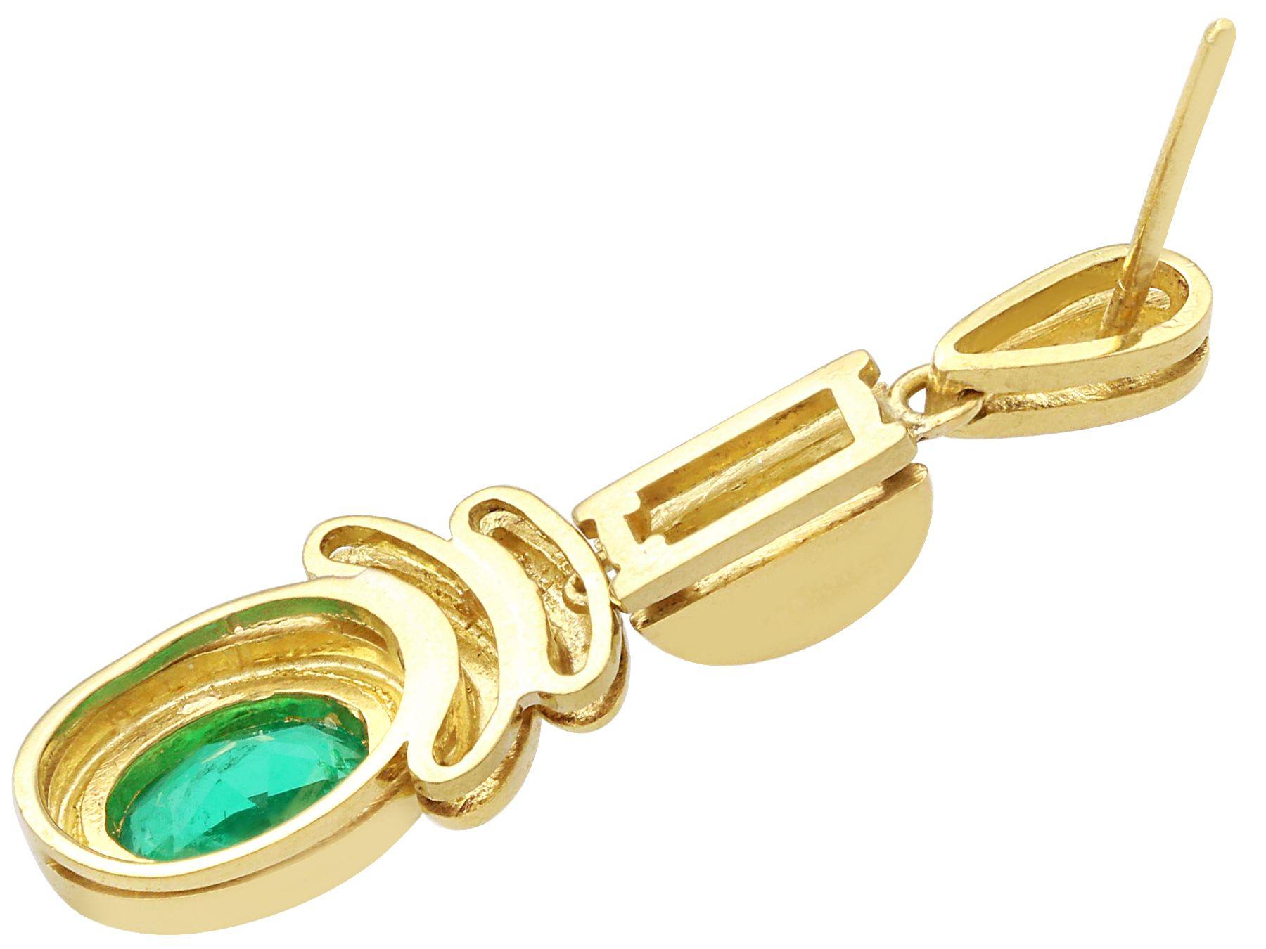 Art Deco Style Emerald Diamond  Drop Earrings in 18k Yellow Gold For Sale 1