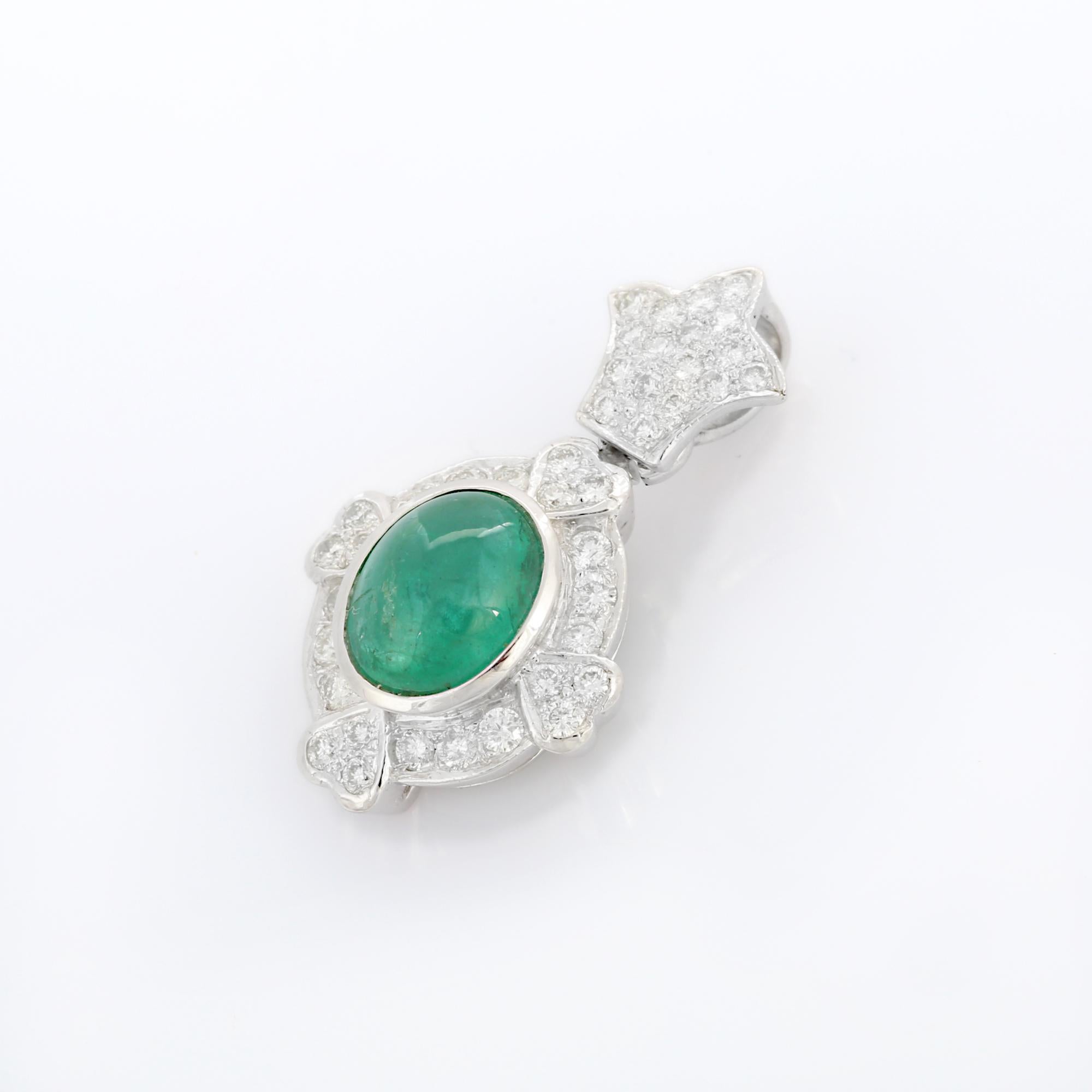 Women's Art Deco Style Emerald Diamond Pendant Necklace in 18K White Gold For Sale