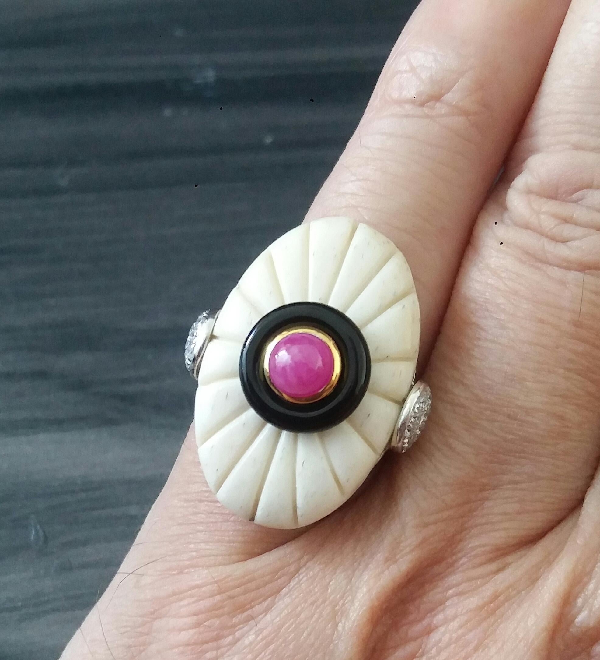 For Sale:  Art Deco Style Engraved Bone Black Onyx Ruby Cab Gold Diamonds Cocktail Ring 16