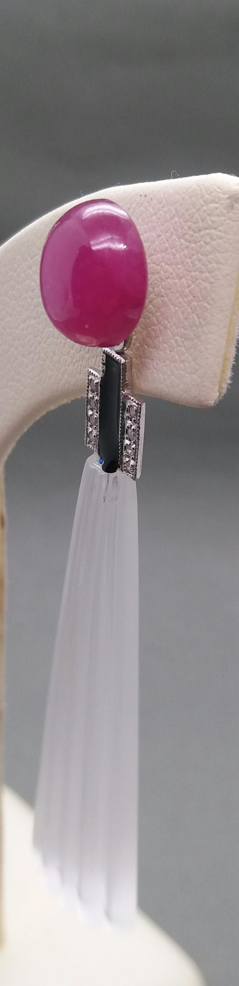 Art Deco Style Engraved Rock Crystal Enamel Ruby Gold Diamonds Trapeze Earrings For Sale 3