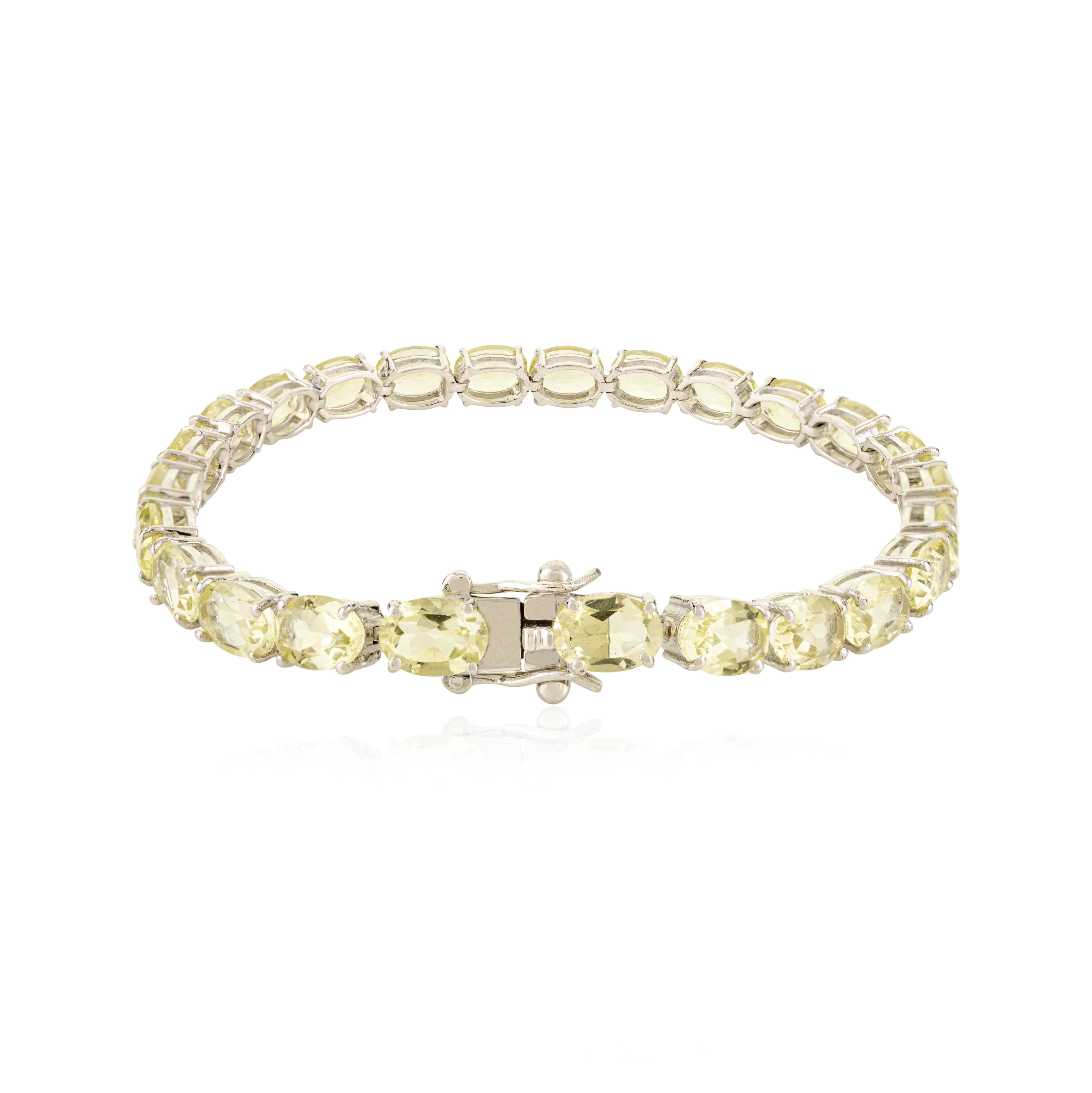 Women's Art Deco Style Faceted Oval Cut Lemon Quartz Tennis Bracelet in 925 Silver For Sale