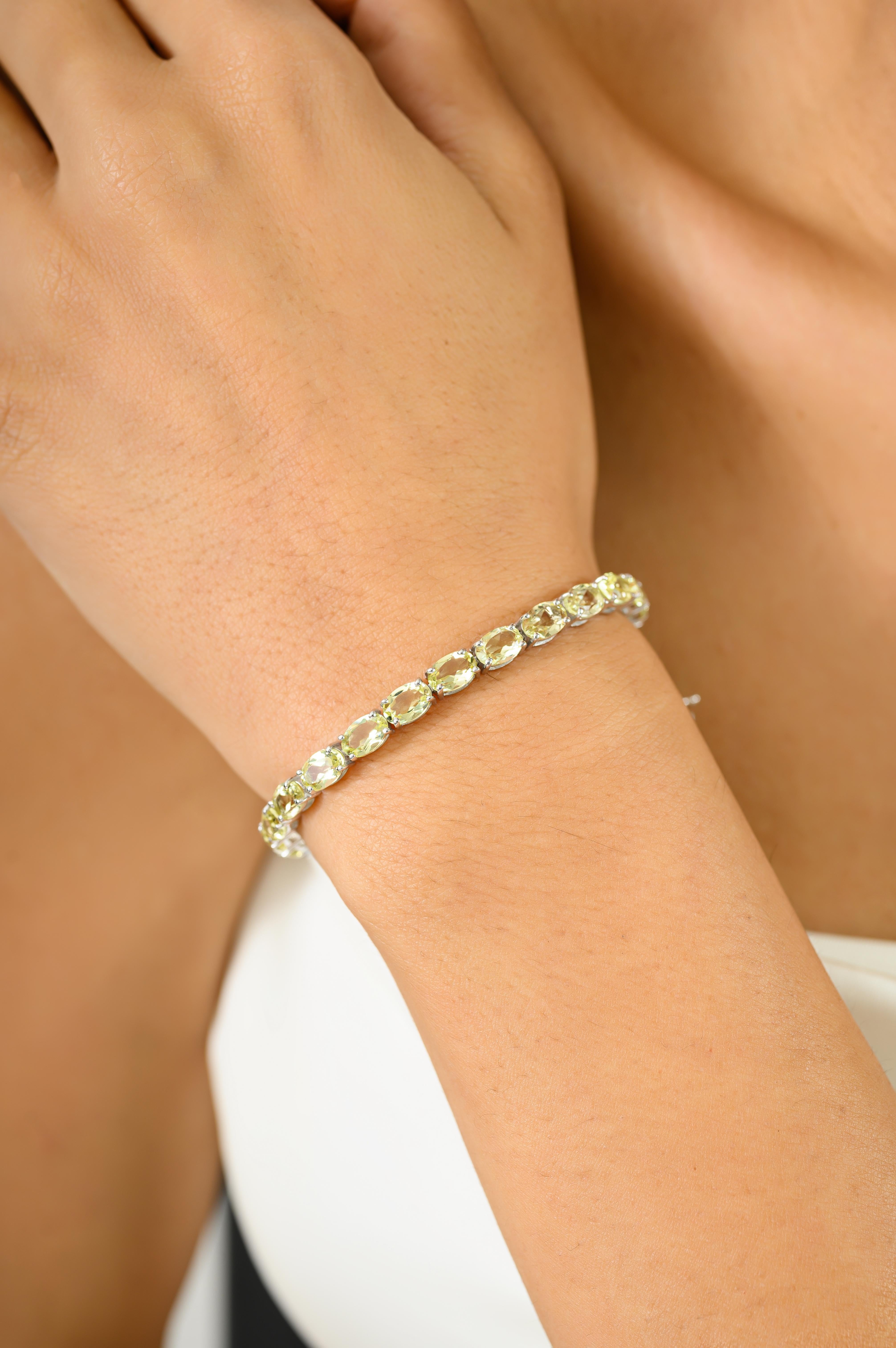 Art Deco Style Faceted Oval Cut Lemon Quartz Tennis Bracelet in 925 Silver For Sale 1