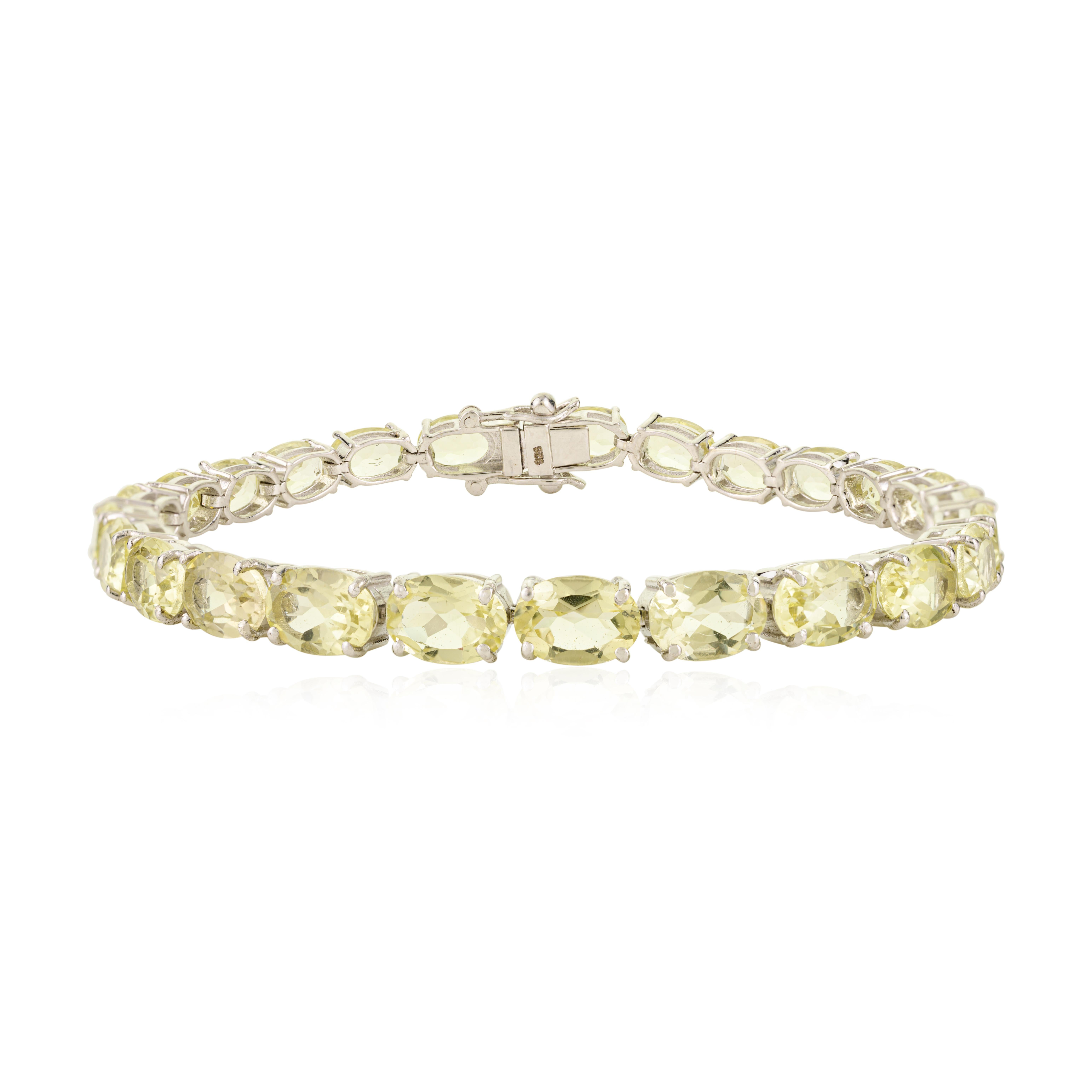 Art Deco Style Faceted Oval Cut Lemon Quartz Tennis Bracelet in 925 Silver For Sale 2